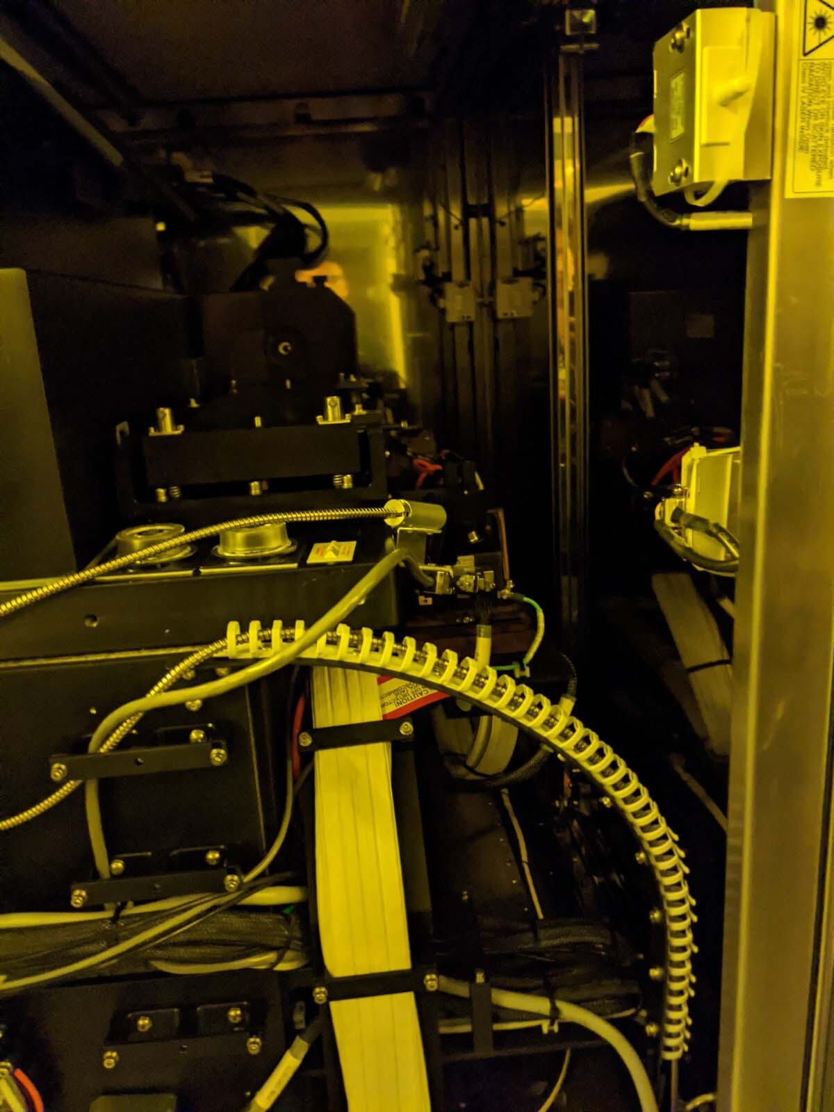 사진 사용됨 AMAT / APPLIED MATERIALS Complus 판매용
