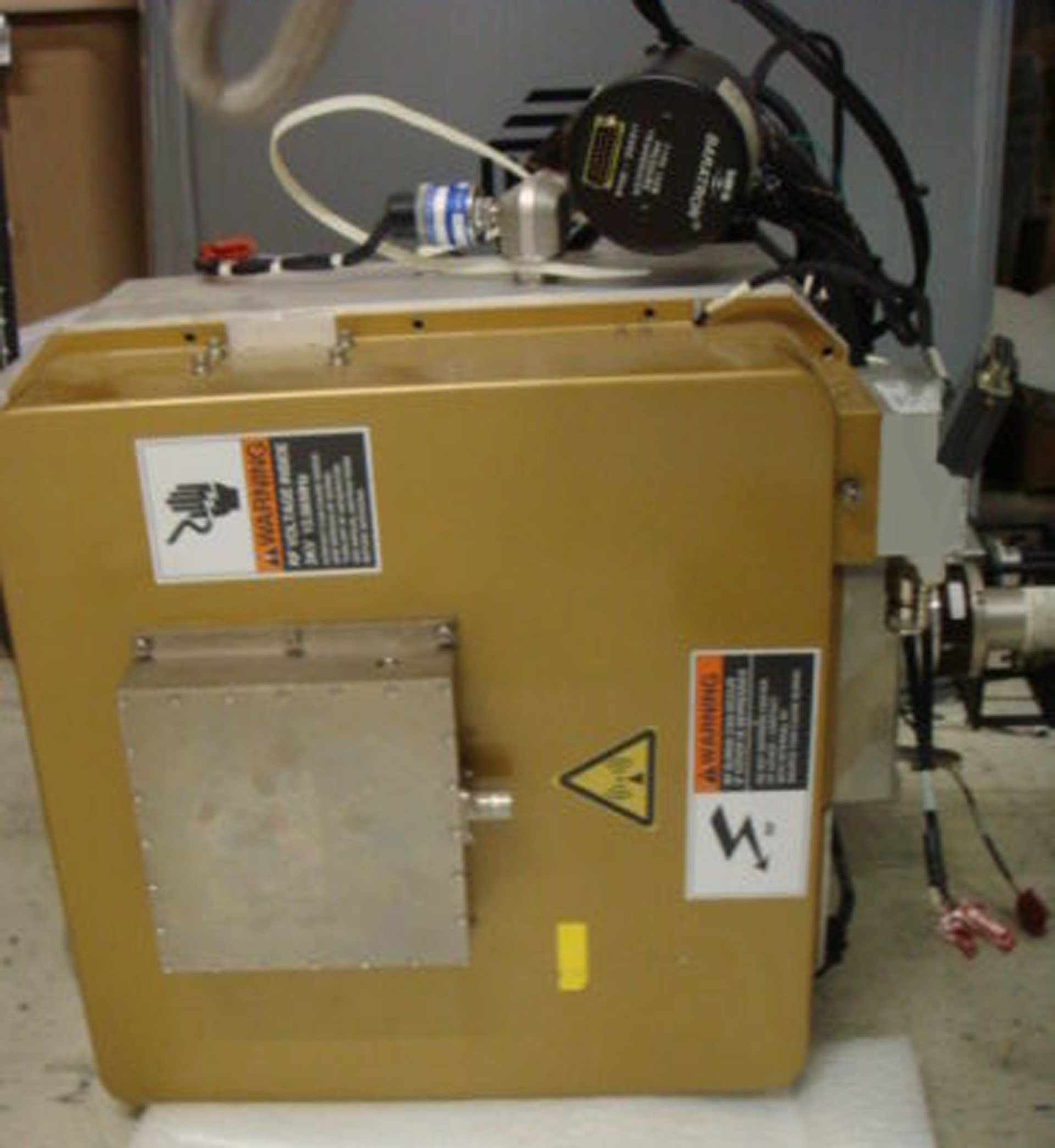 Photo Used AMAT / APPLIED MATERIALS CVD Chamber for Centura 5200 For Sale