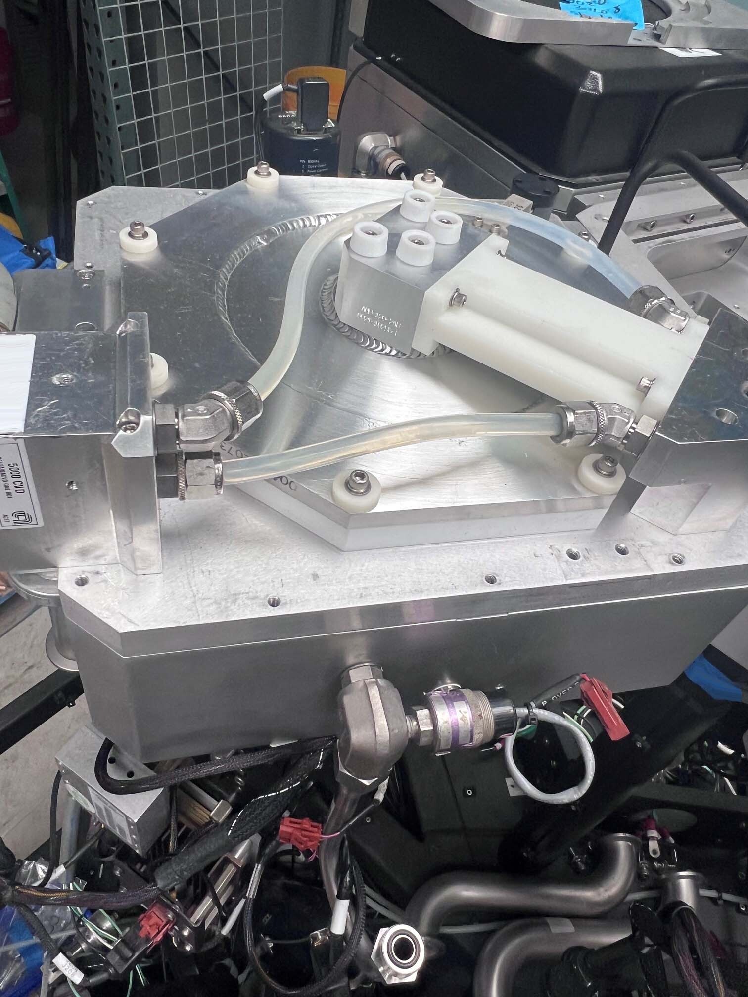 圖為 已使用的 AMAT / APPLIED MATERIALS CVD Chamber for P5000 待售