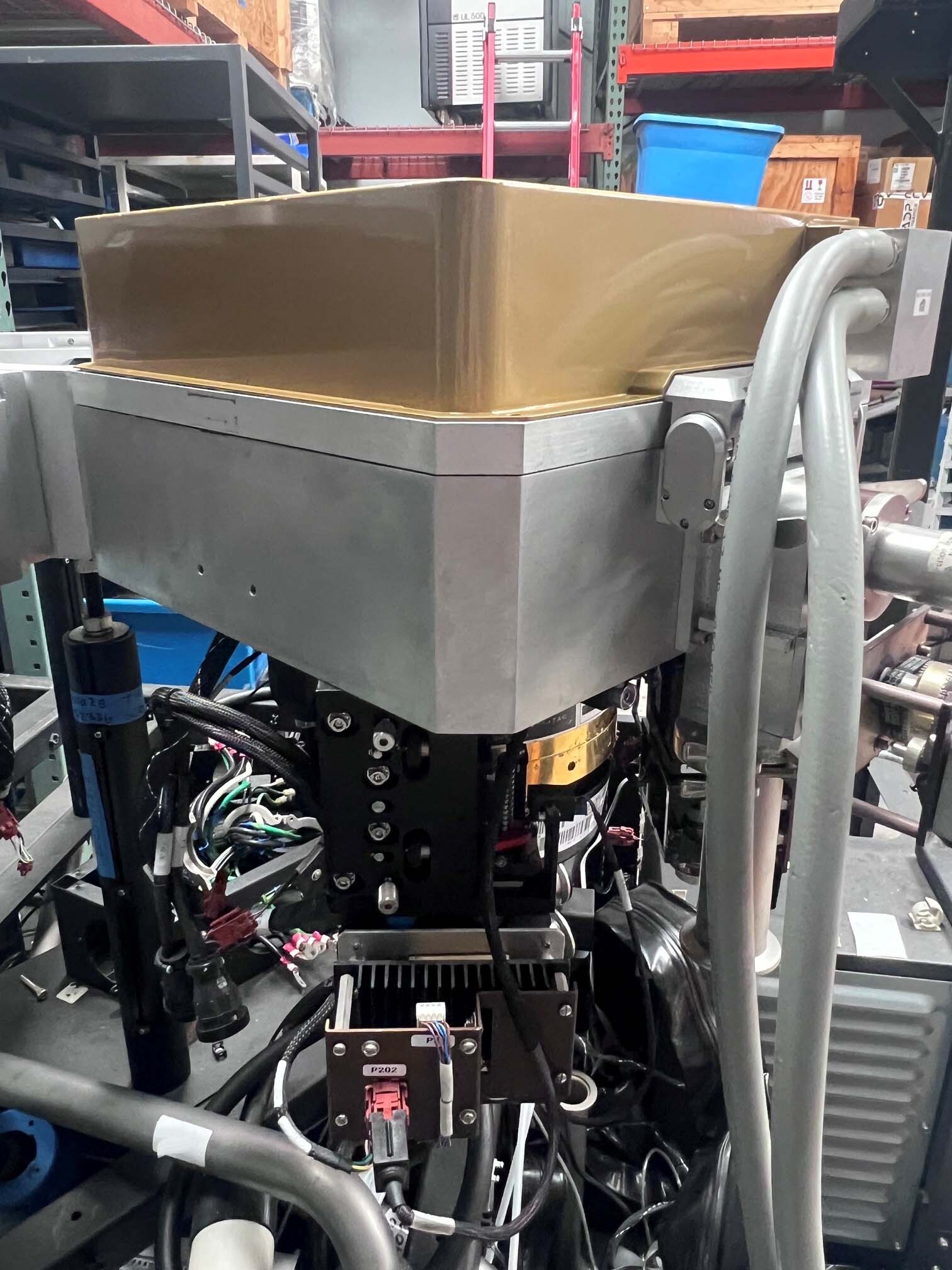 圖為 已使用的 AMAT / APPLIED MATERIALS CVD Chamber for P5000 待售
