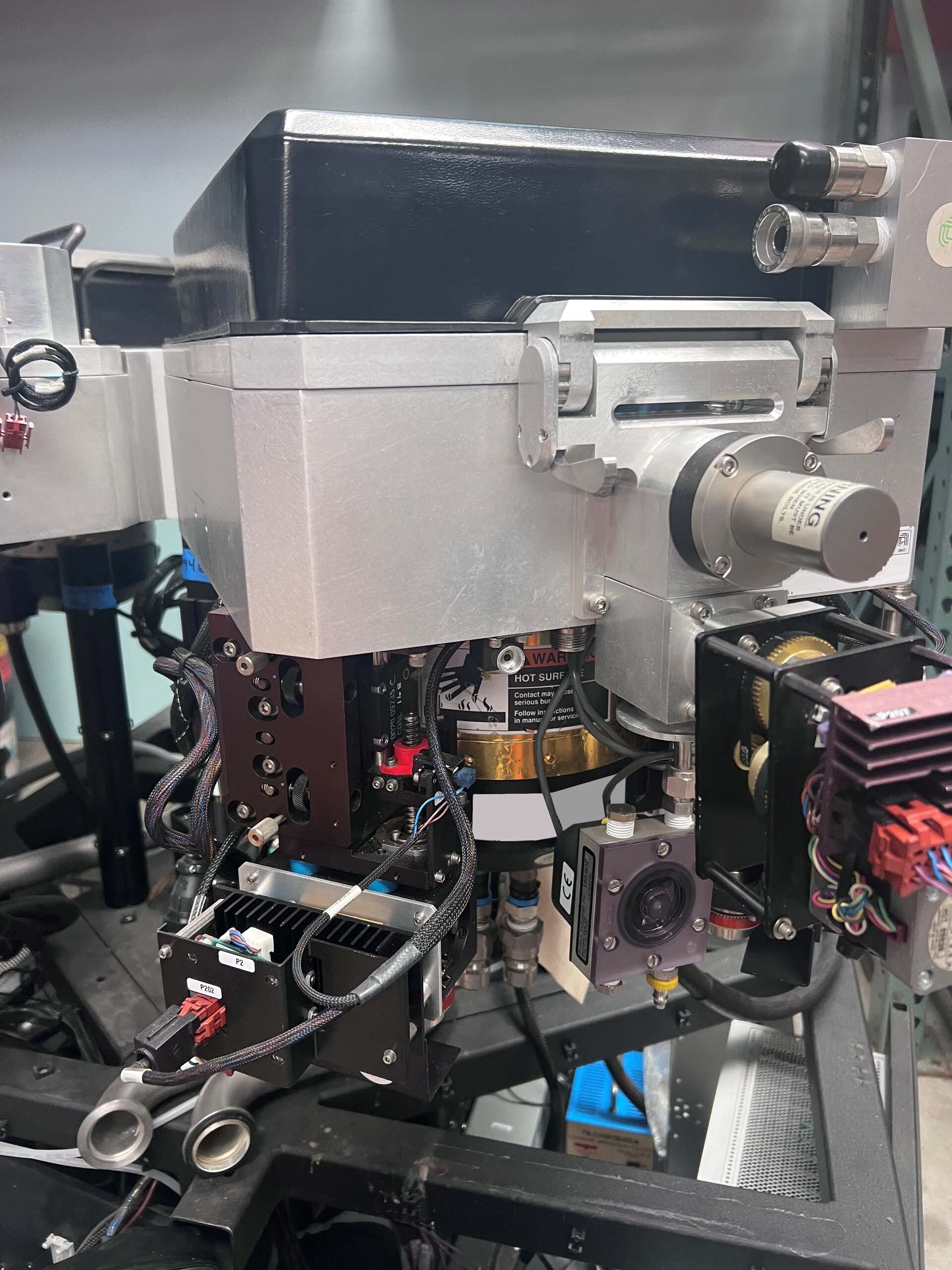 フォト（写真） 使用される AMAT / APPLIED MATERIALS CVD Chamber 販売のために