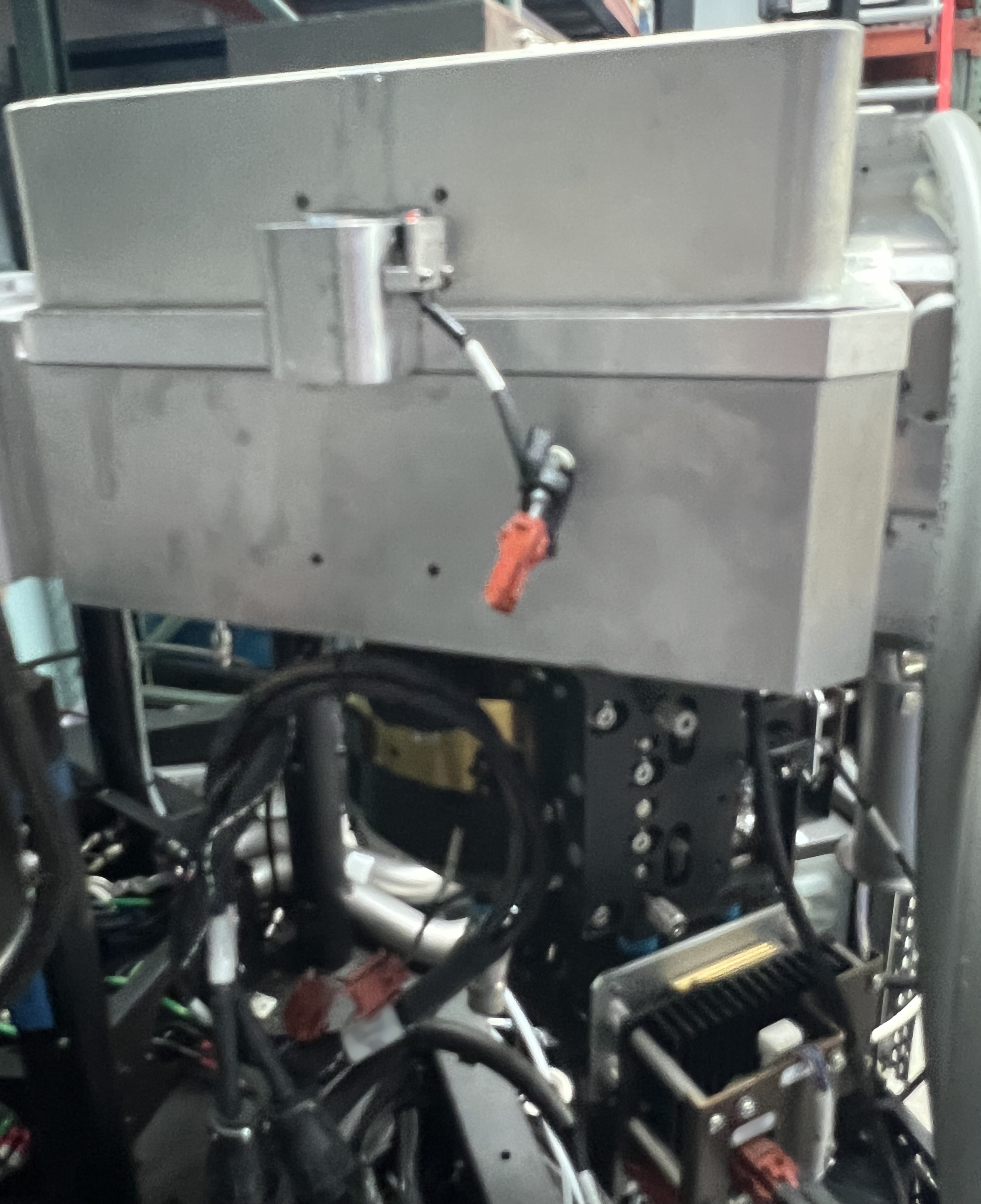 圖為 已使用的 AMAT / APPLIED MATERIALS CVD Chambers for P5000 待售