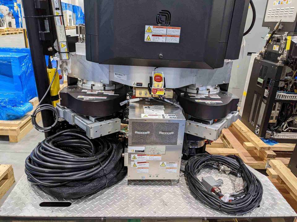 Photo Used AMAT / APPLIED MATERIALS eMax CT+ For Sale