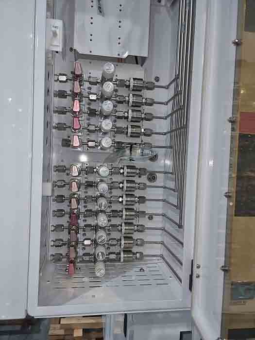 Photo Used AMAT / APPLIED MATERIALS eMax CT+ For Sale