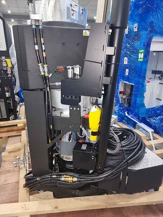 Photo Used AMAT / APPLIED MATERIALS eMax CT+ For Sale