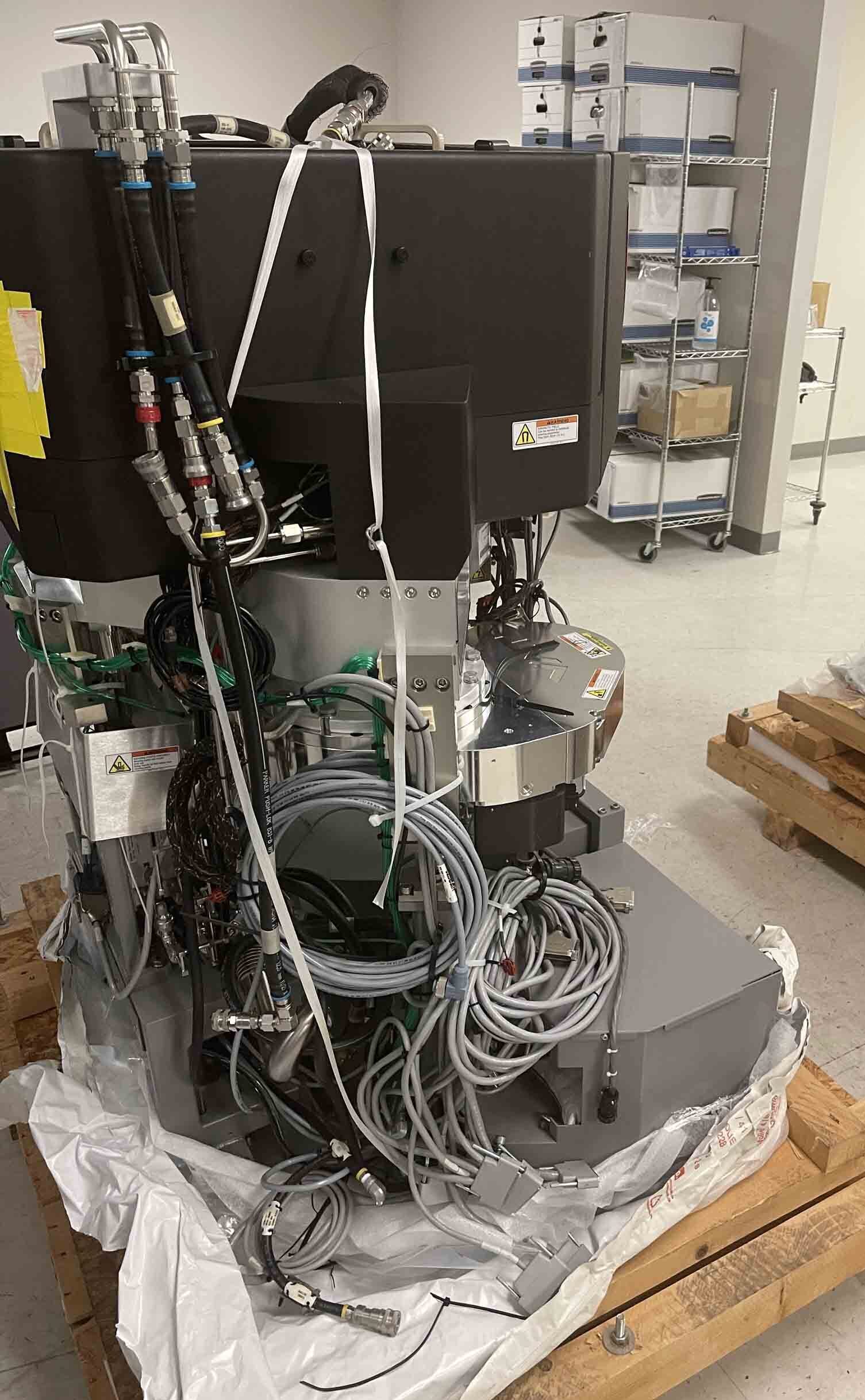 Photo Used AMAT / APPLIED MATERIALS Chamber for eMax For Sale