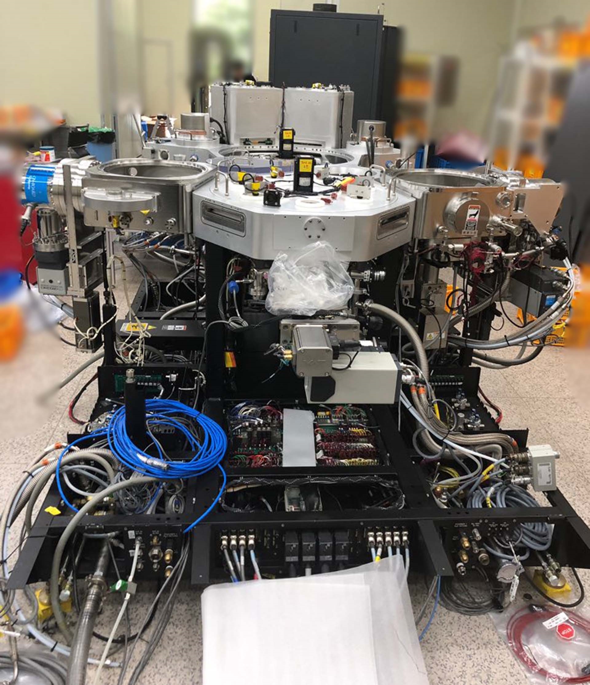 Foto Verwendet AMAT / APPLIED MATERIALS Endura 5500 Zum Verkauf