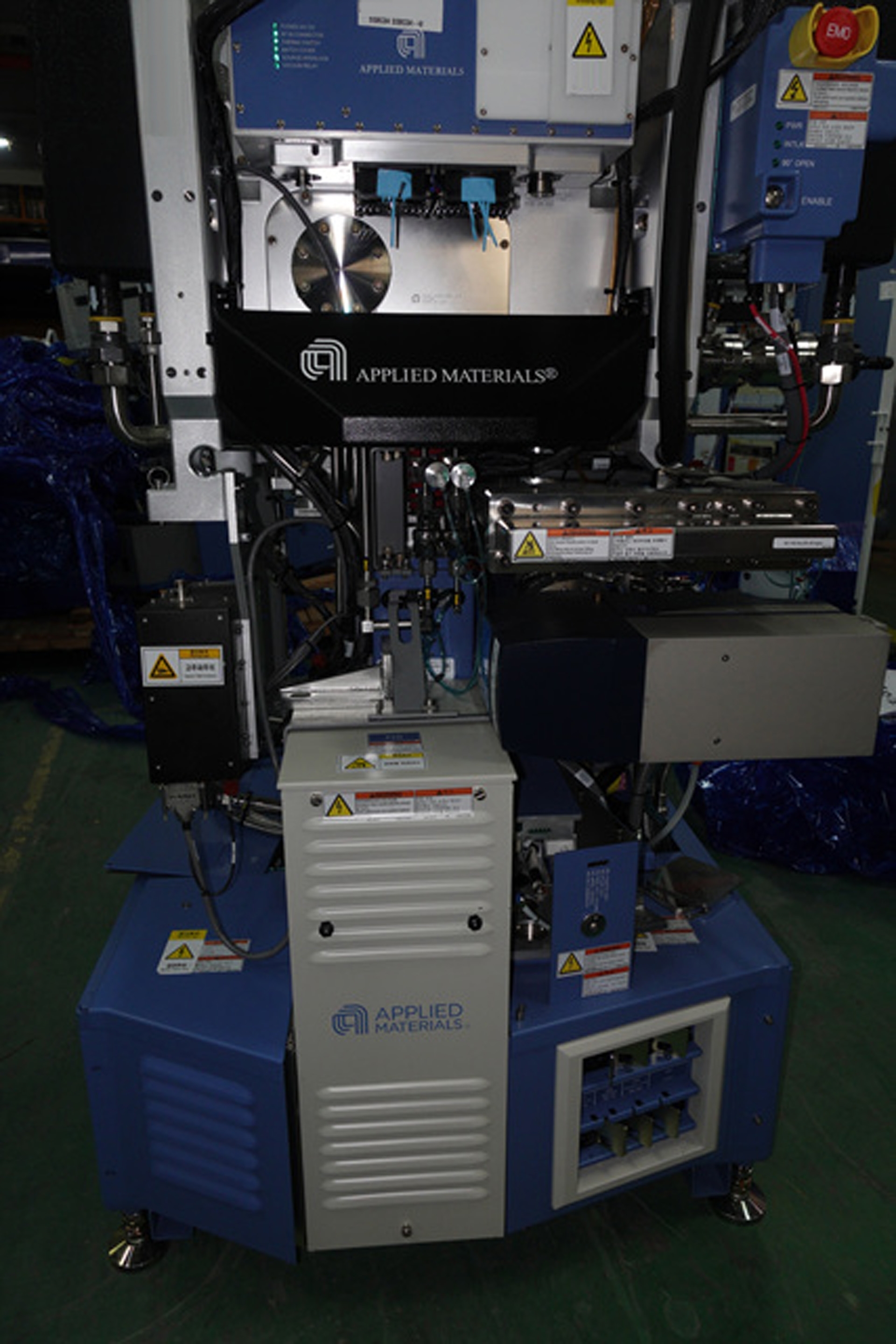 Photo Used AMAT / APPLIED MATERIALS Chamber for Endura II For Sale