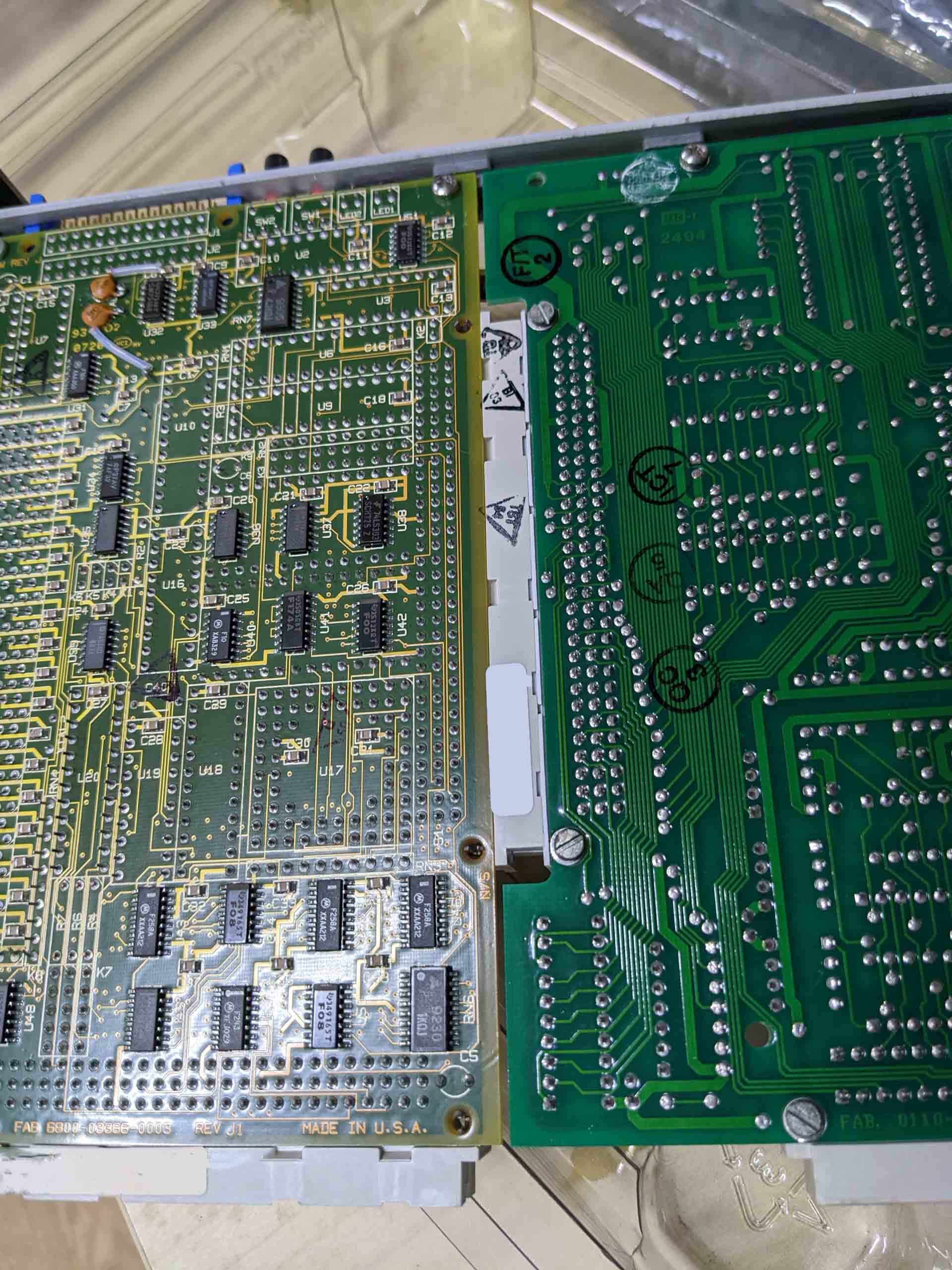 사진 사용됨 AMAT / APPLIED MATERIALS Lot of boards 판매용