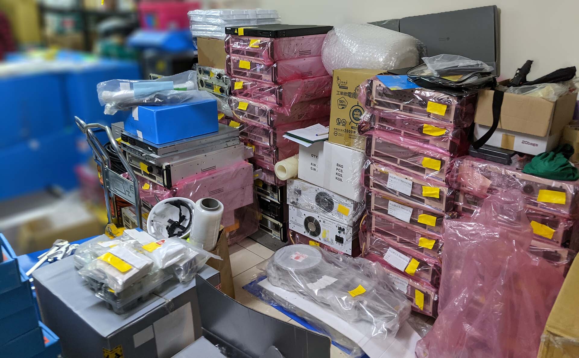 フォト（写真） 使用される AMAT / APPLIED MATERIALS Lot of spare parts 販売のために