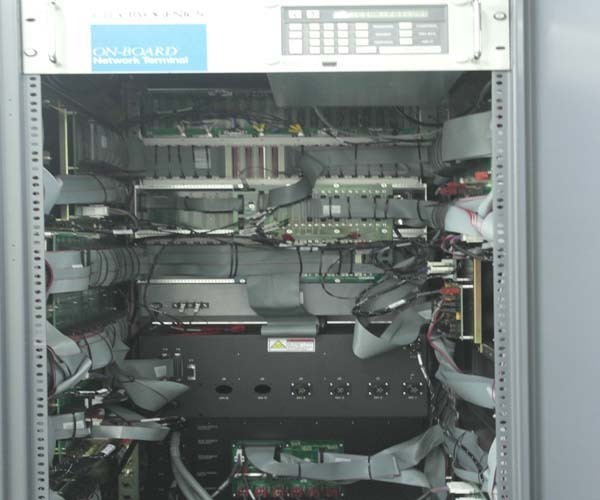 Photo Used AMAT / APPLIED MATERIALS Mainframe for Endura 5500 For Sale