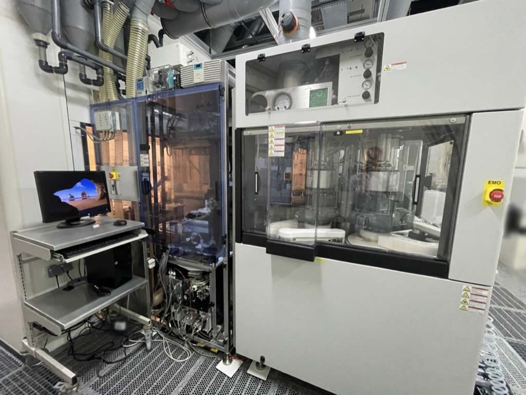 Photo Used AMAT / APPLIED MATERIALS Mirra Mesa For Sale