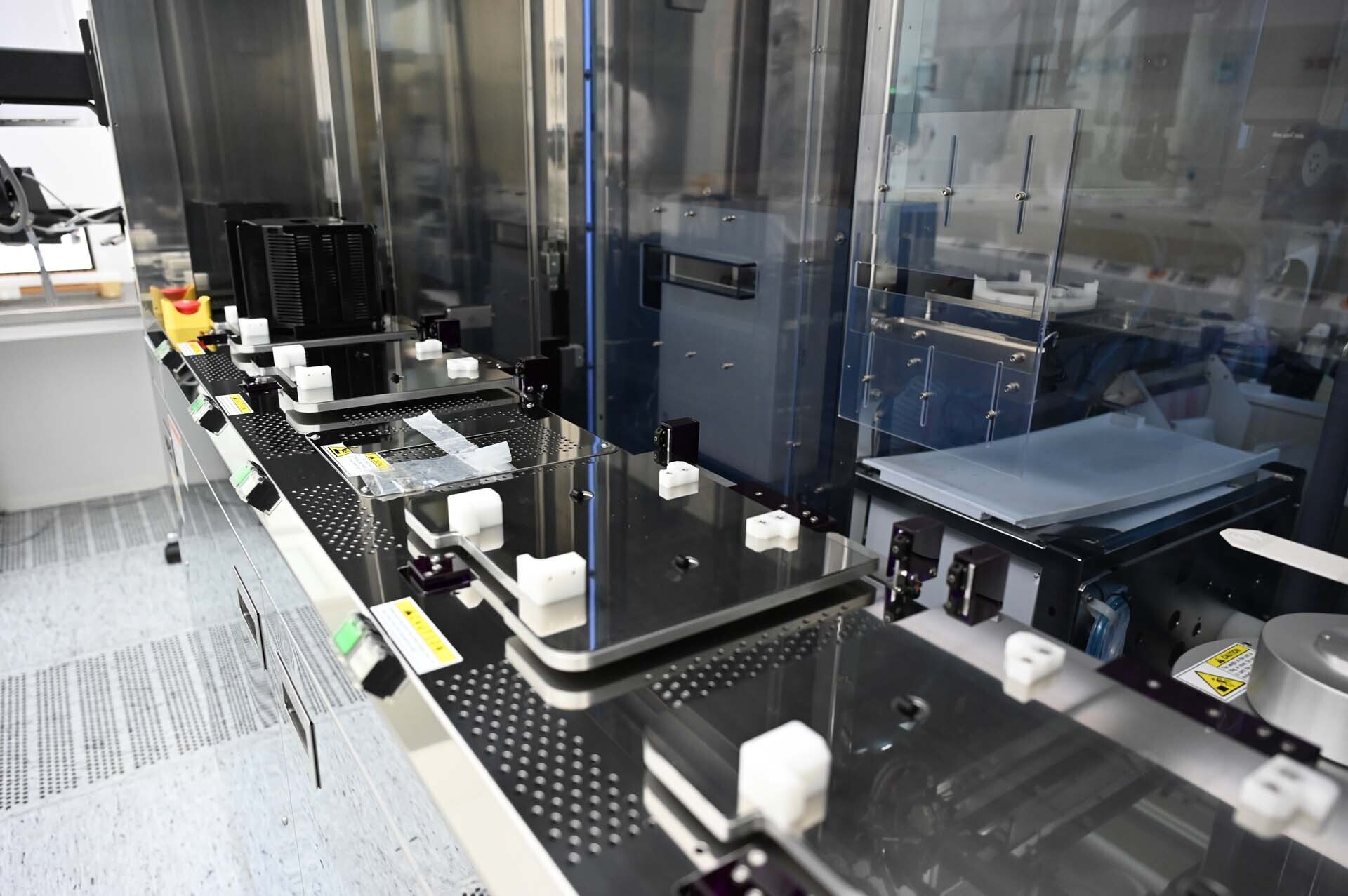 Photo Used AMAT / APPLIED MATERIALS Mirra Mesa For Sale