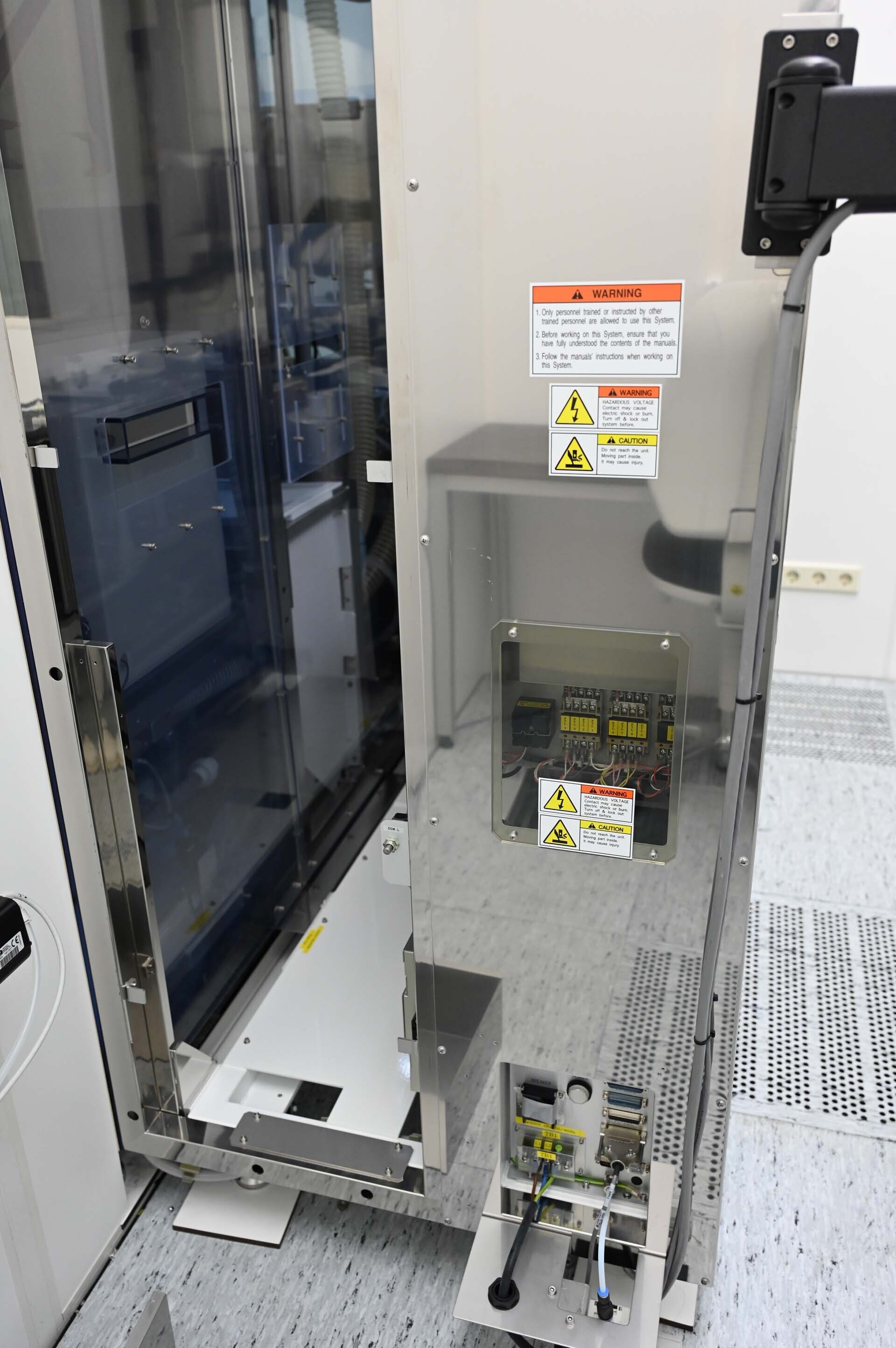 Photo Used AMAT / APPLIED MATERIALS Mirra Mesa For Sale