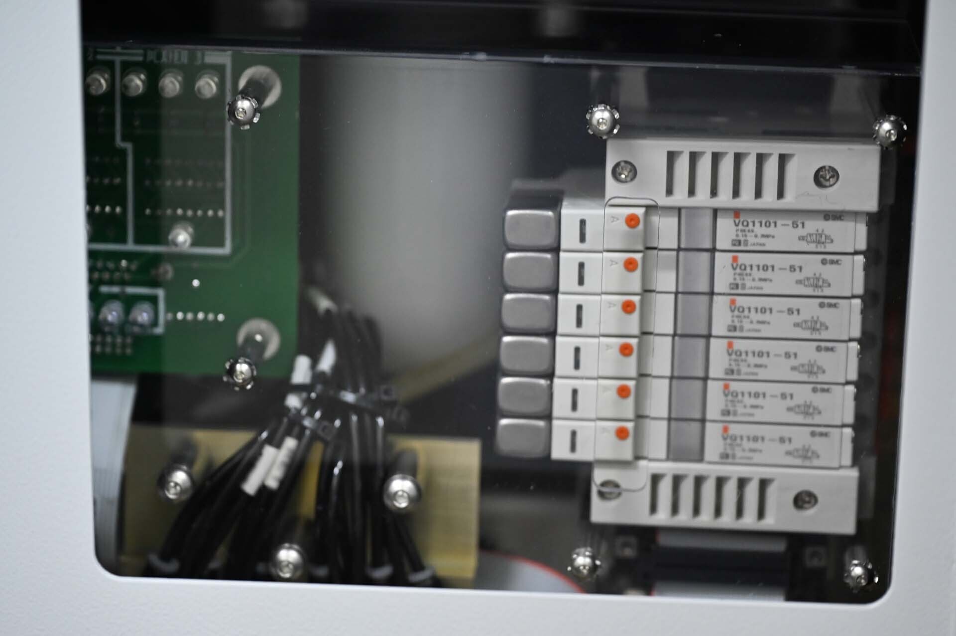 Photo Used AMAT / APPLIED MATERIALS Mirra Mesa For Sale