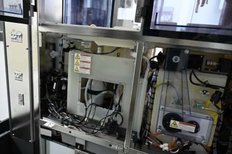 Photo Used AMAT / APPLIED MATERIALS Mirra Mesa For Sale