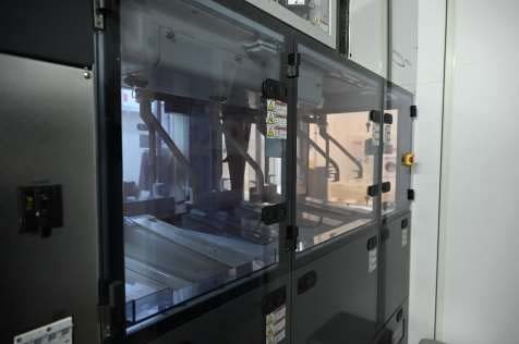 Photo Used AMAT / APPLIED MATERIALS Mirra Mesa For Sale