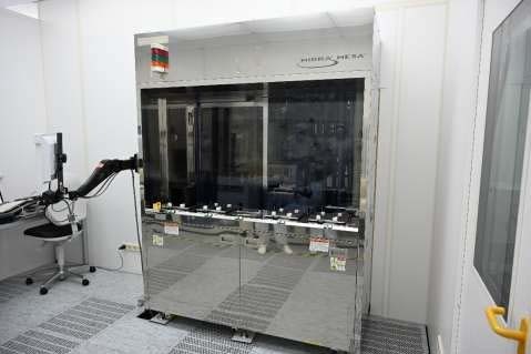 Photo Used AMAT / APPLIED MATERIALS Mirra Mesa For Sale