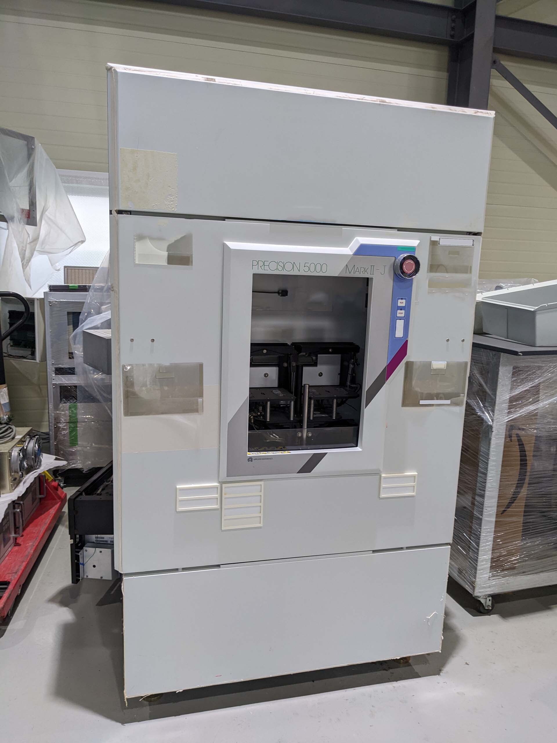 Photo Used AMAT / APPLIED MATERIALS P5000 Mark II-J For Sale