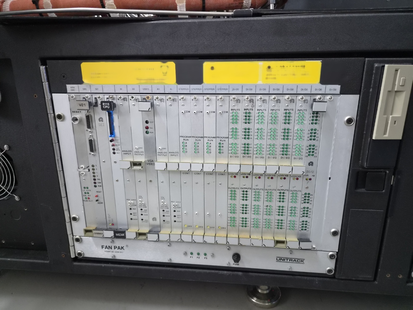 Photo Used AMAT / APPLIED MATERIALS P5000 TEOS For Sale