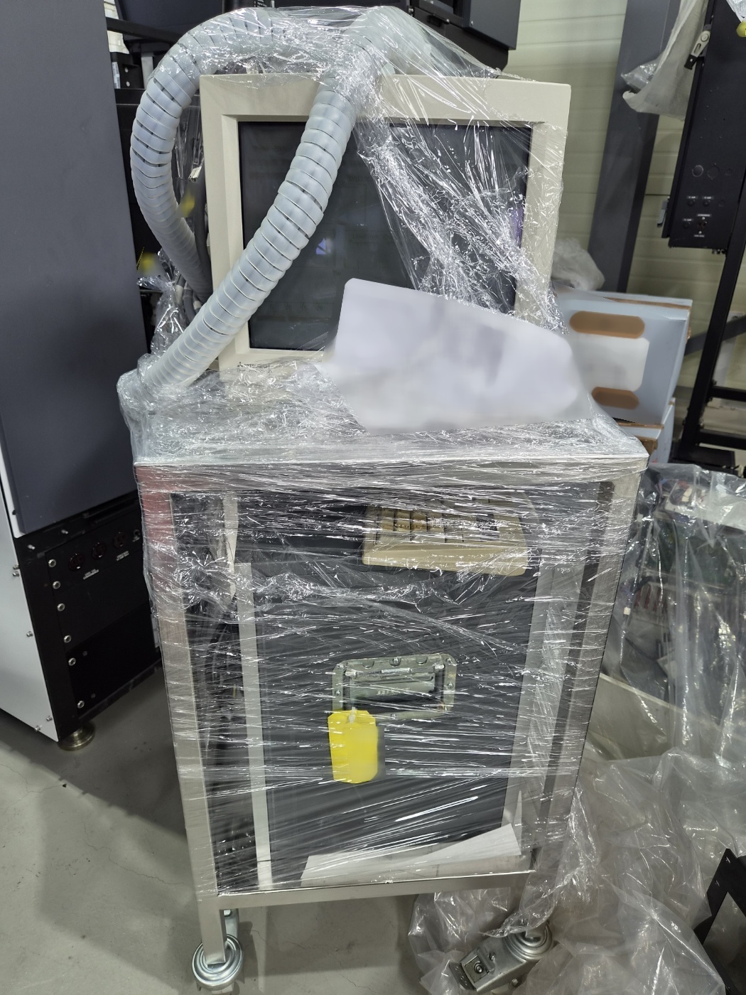 Photo Used AMAT / APPLIED MATERIALS P5000 TEOS For Sale