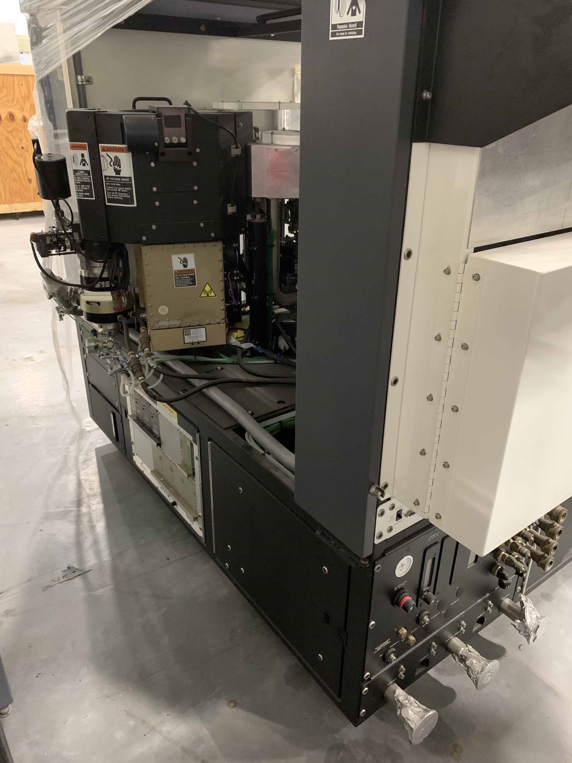 Photo Used AMAT / APPLIED MATERIALS P5000 For Sale