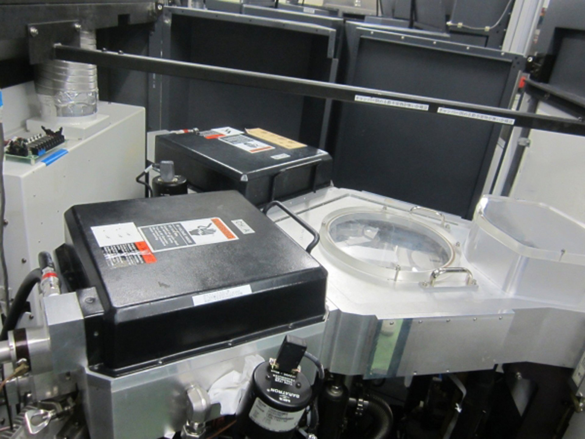 Photo Used AMAT / APPLIED MATERIALS P5000 For Sale