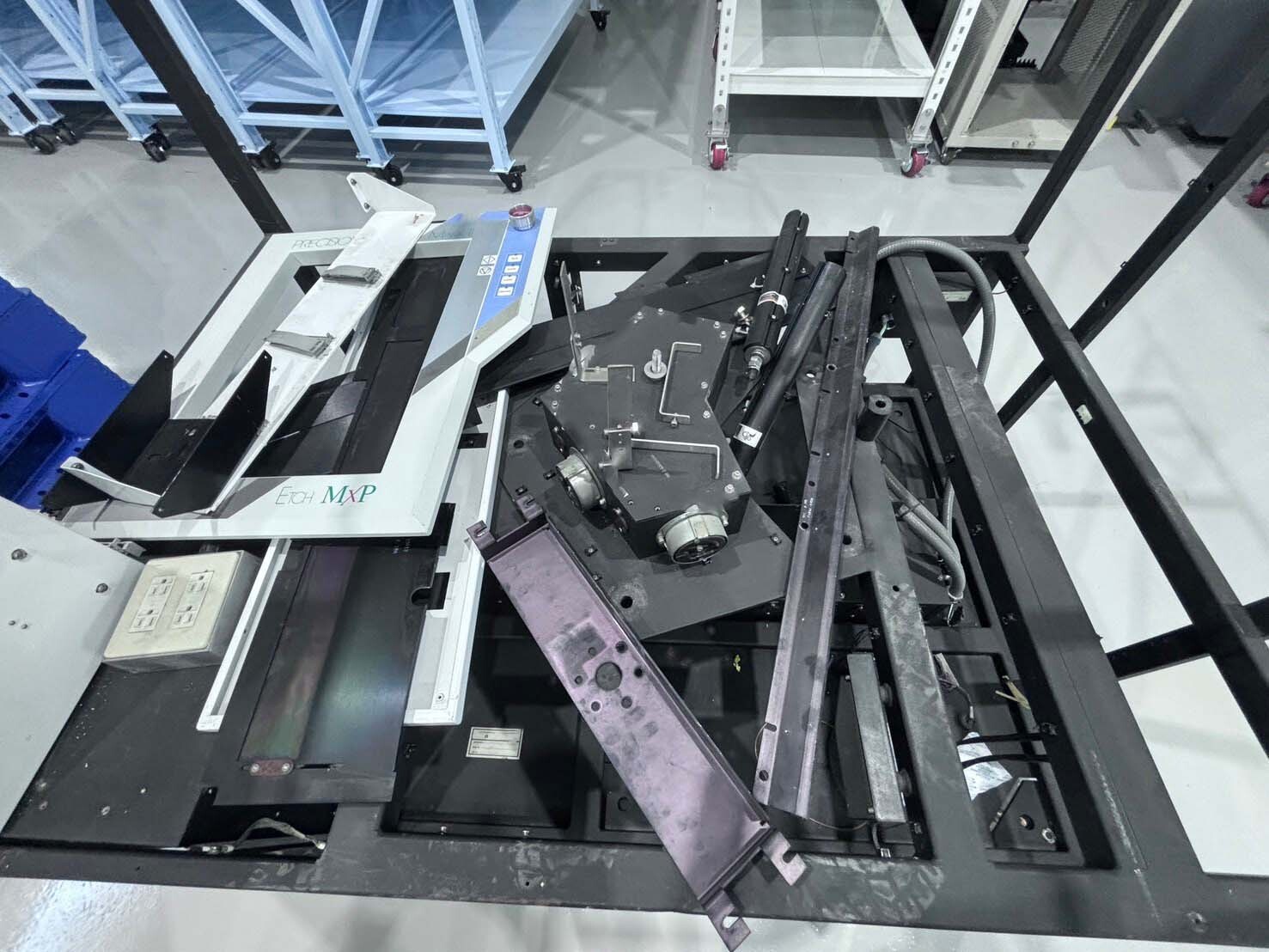 Photo Used AMAT / APPLIED MATERIALS P5000 For Sale