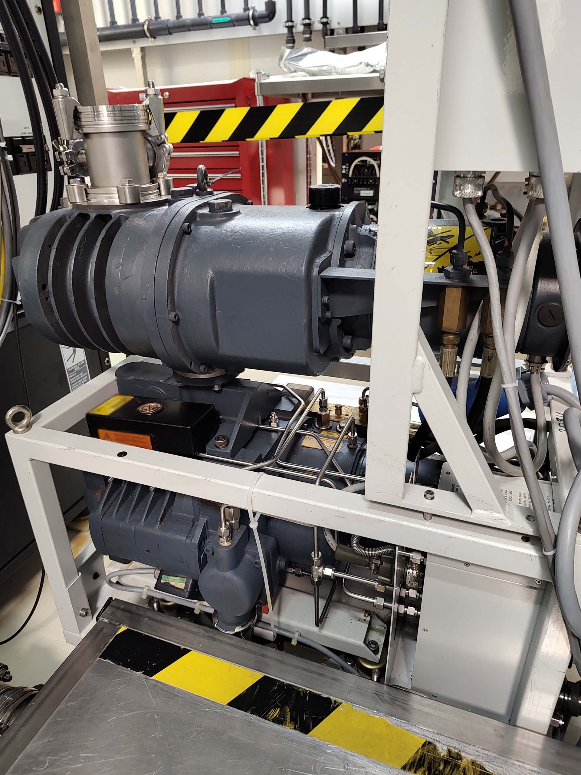 Foto Verwendet AMAT / APPLIED MATERIALS P5000 Zum Verkauf