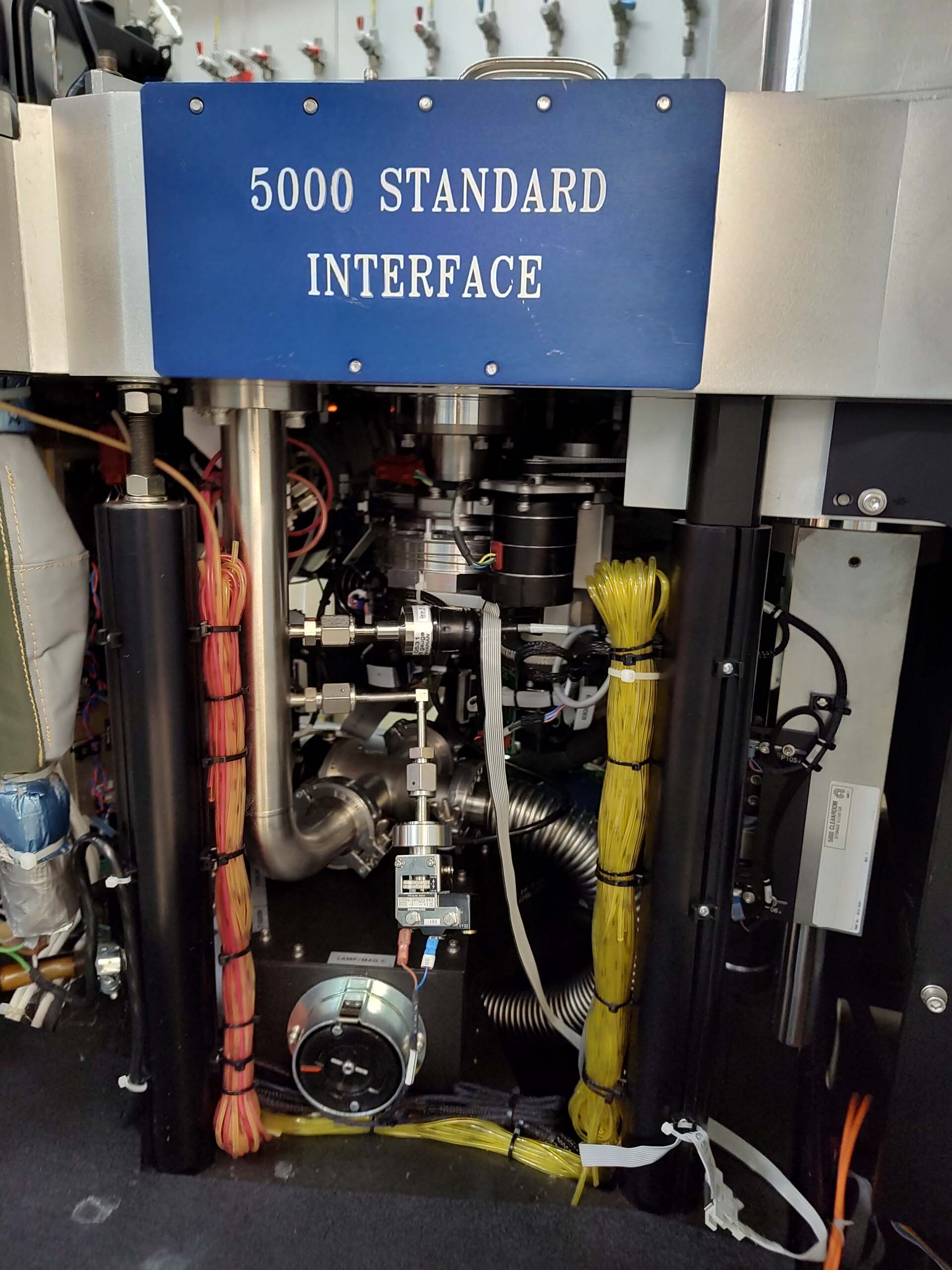 Foto Verwendet AMAT / APPLIED MATERIALS P5000 Zum Verkauf