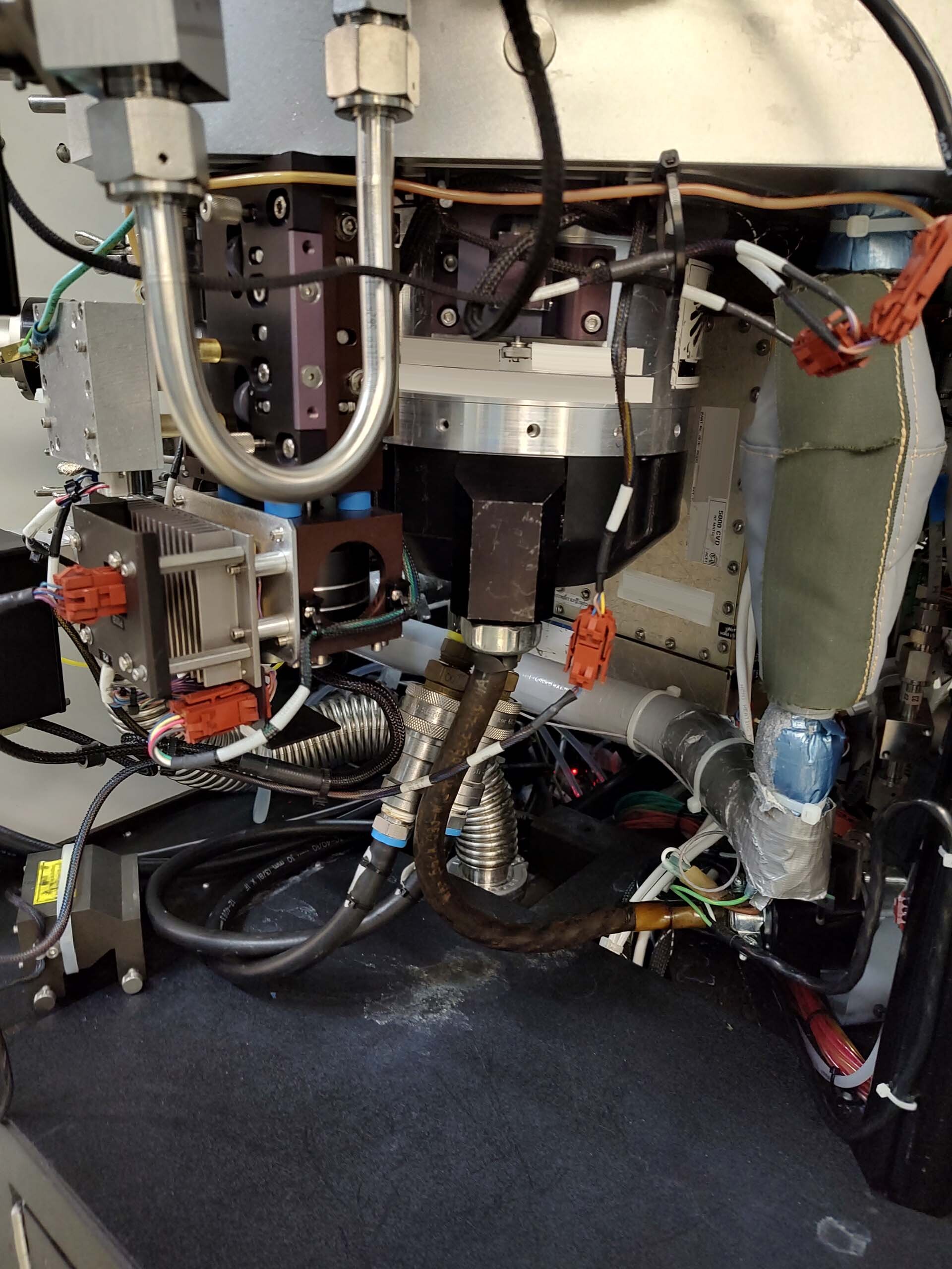 Foto Verwendet AMAT / APPLIED MATERIALS P5000 Zum Verkauf