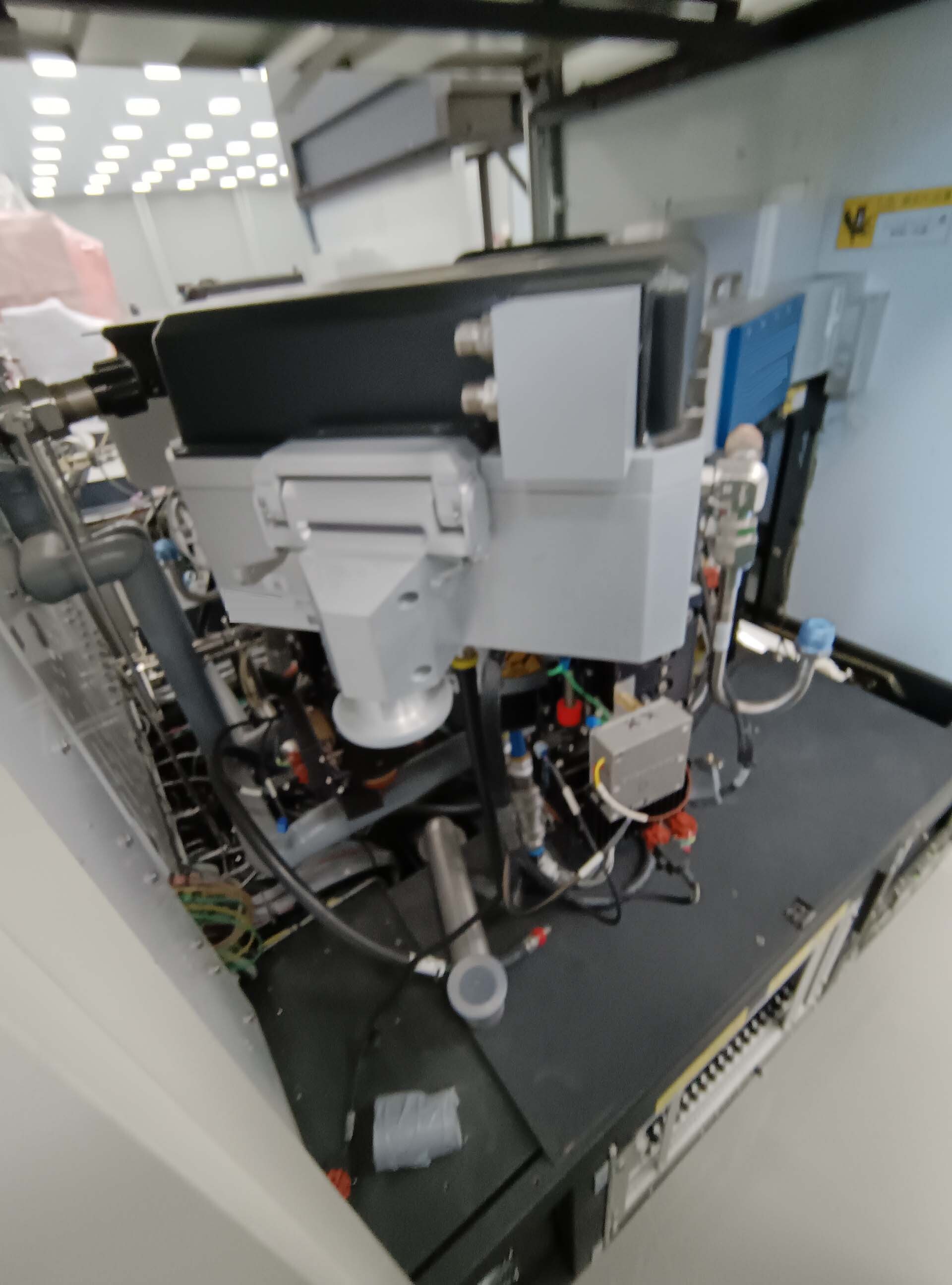 フォト（写真） 使用される AMAT / APPLIED MATERIALS P5000 Mark II-J 販売のために