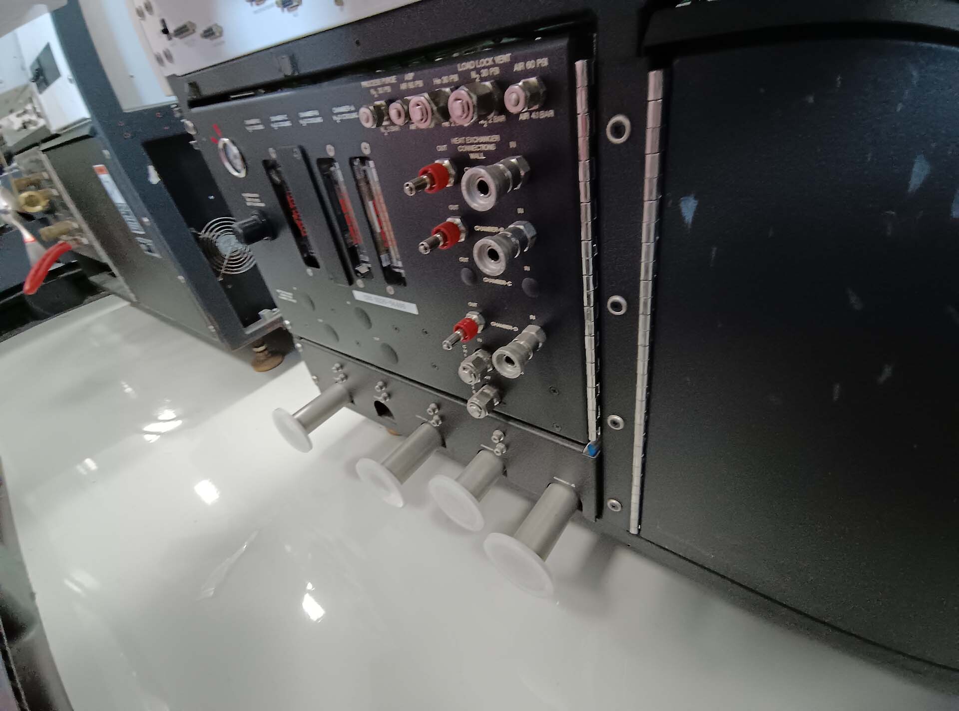 フォト（写真） 使用される AMAT / APPLIED MATERIALS P5000 Mark II-J 販売のために