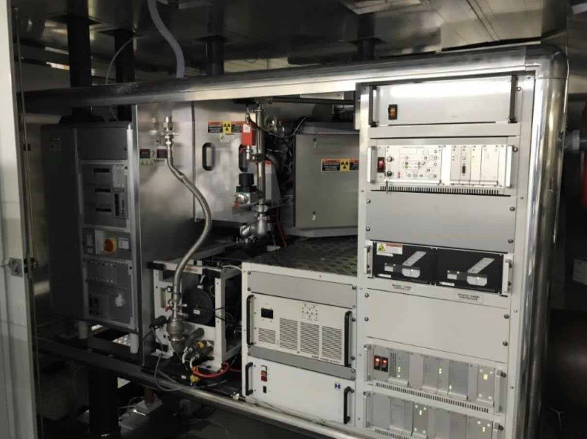Photo Utilisé AMAT / APPLIED MATERIALS Precision Implant xR200S À vendre