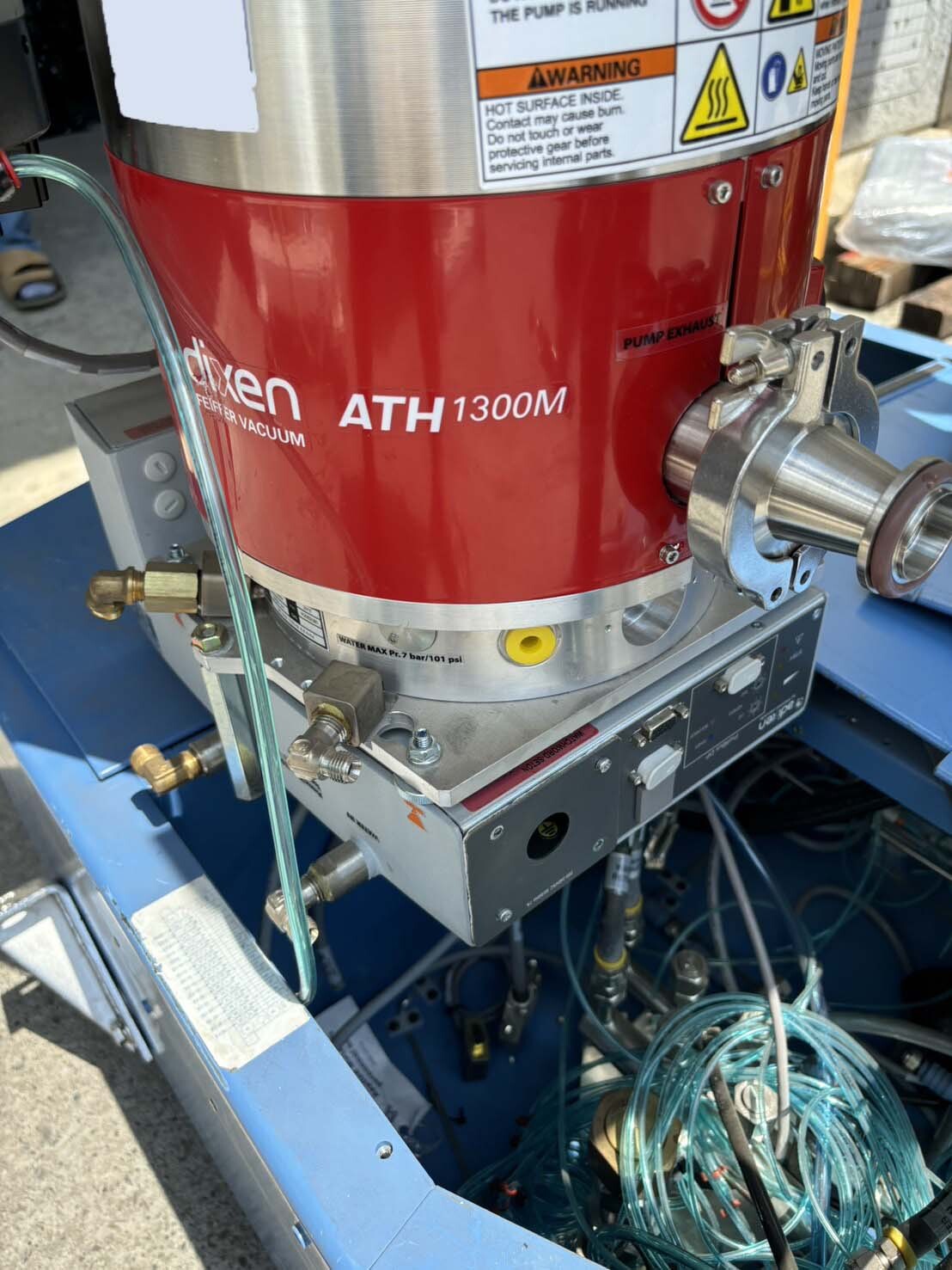 Photo Used AMAT / APPLIED MATERIALS Preclean chambers for Endura II For Sale