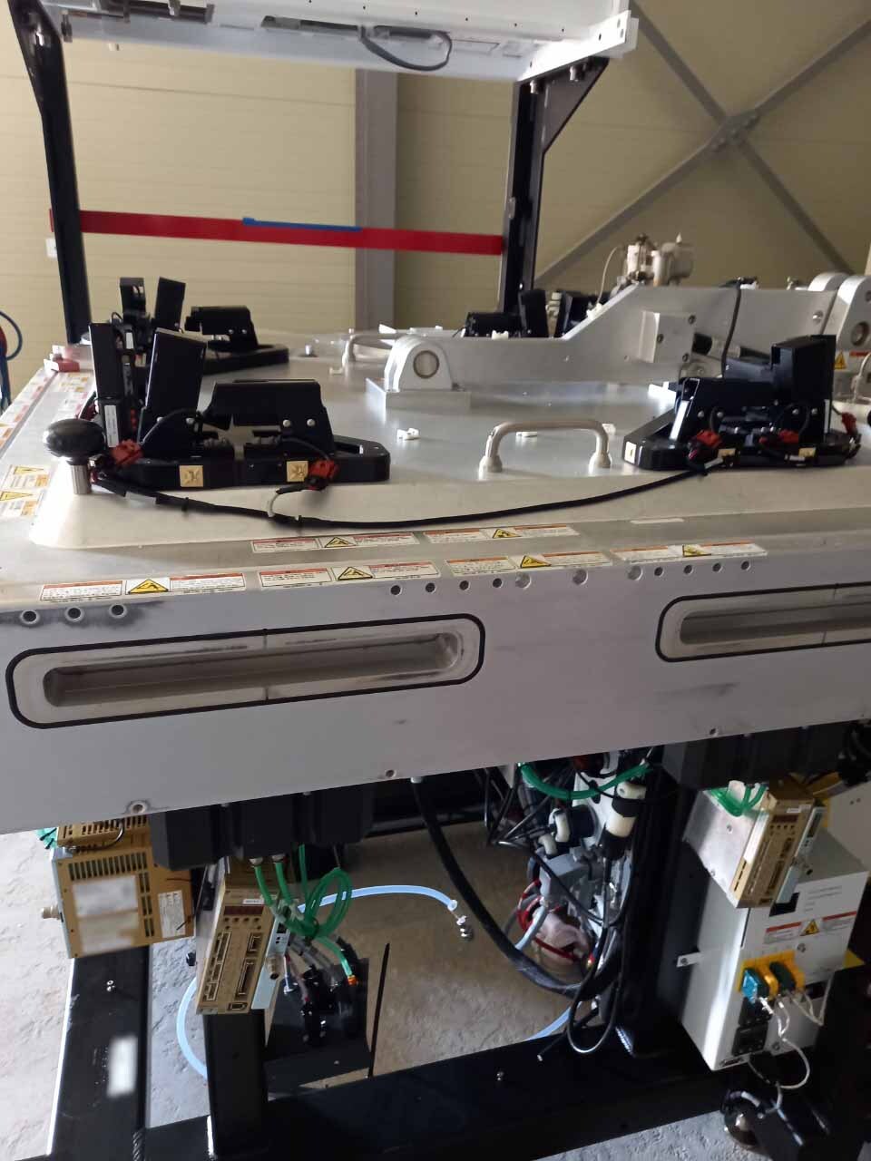 Photo Used AMAT / APPLIED MATERIALS Producer For Sale