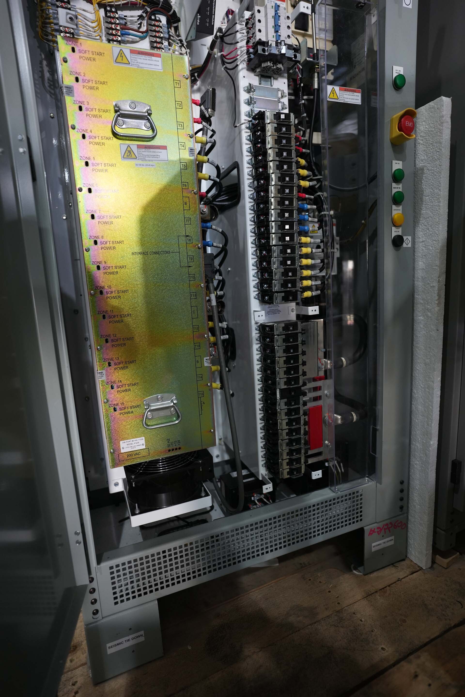Foto Verwendet AMAT / APPLIED MATERIALS Microwave Zum Verkauf