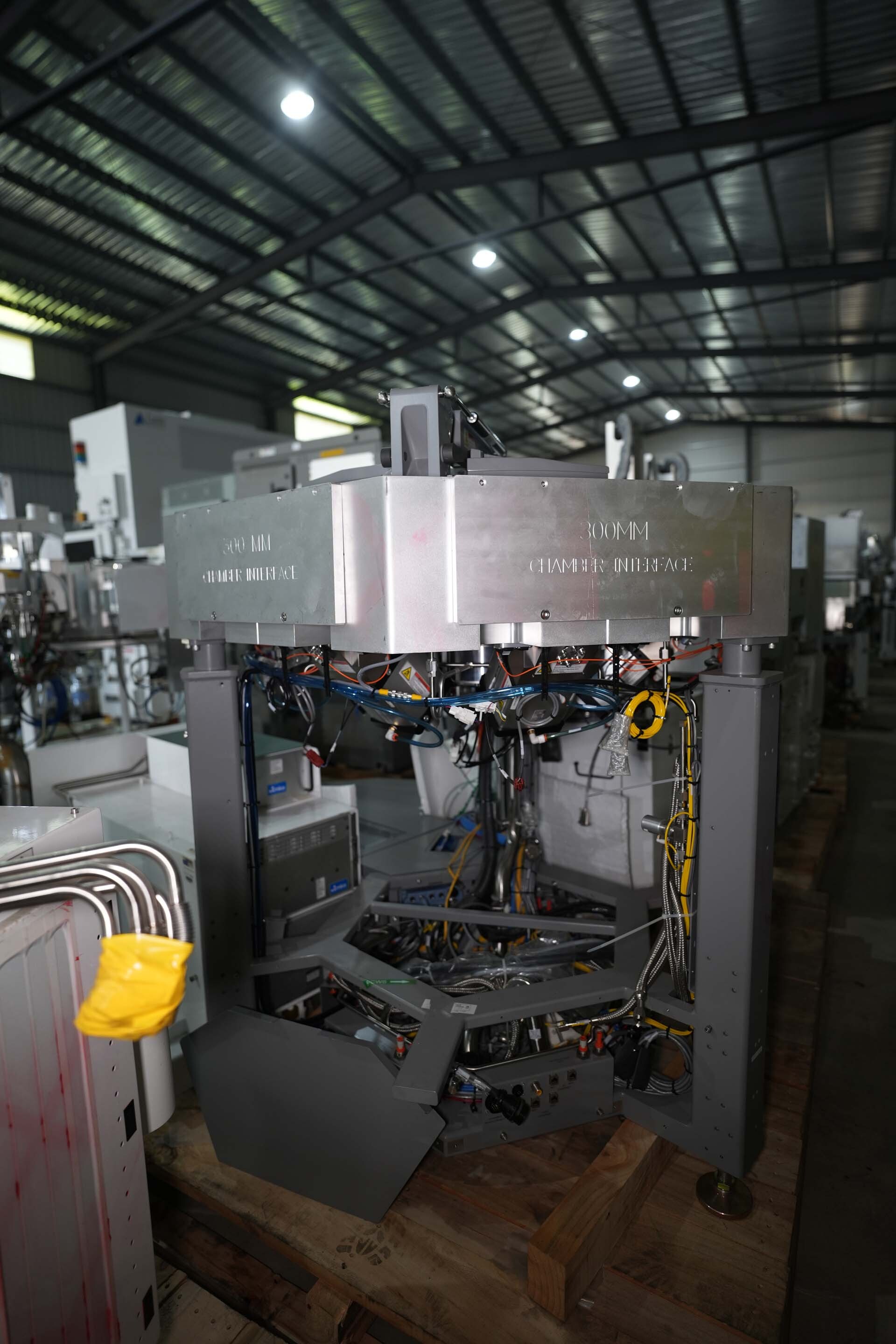 Foto Verwendet AMAT / APPLIED MATERIALS Microwave Zum Verkauf