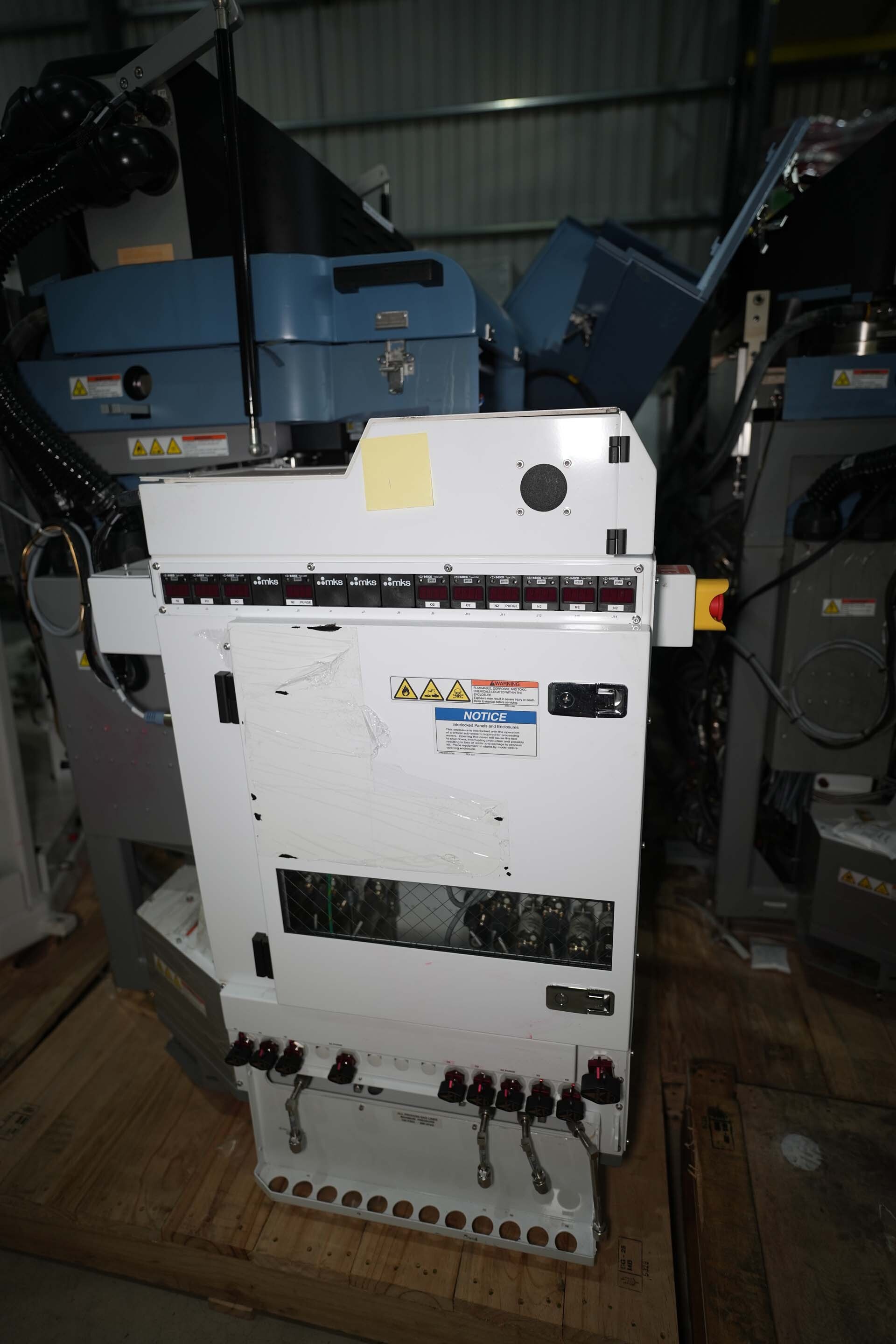 Foto Verwendet AMAT / APPLIED MATERIALS Microwave Zum Verkauf