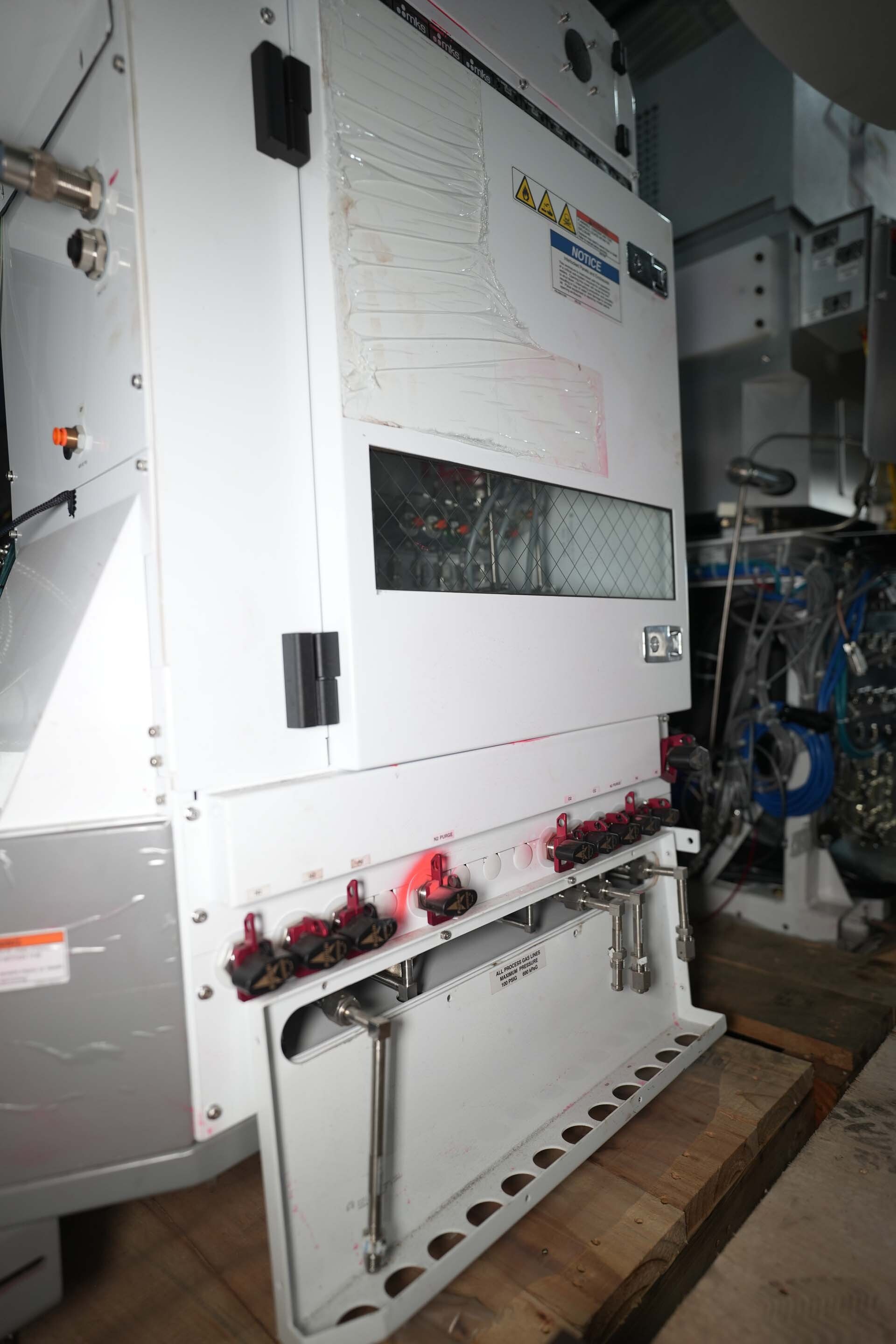 Foto Verwendet AMAT / APPLIED MATERIALS Microwave Zum Verkauf