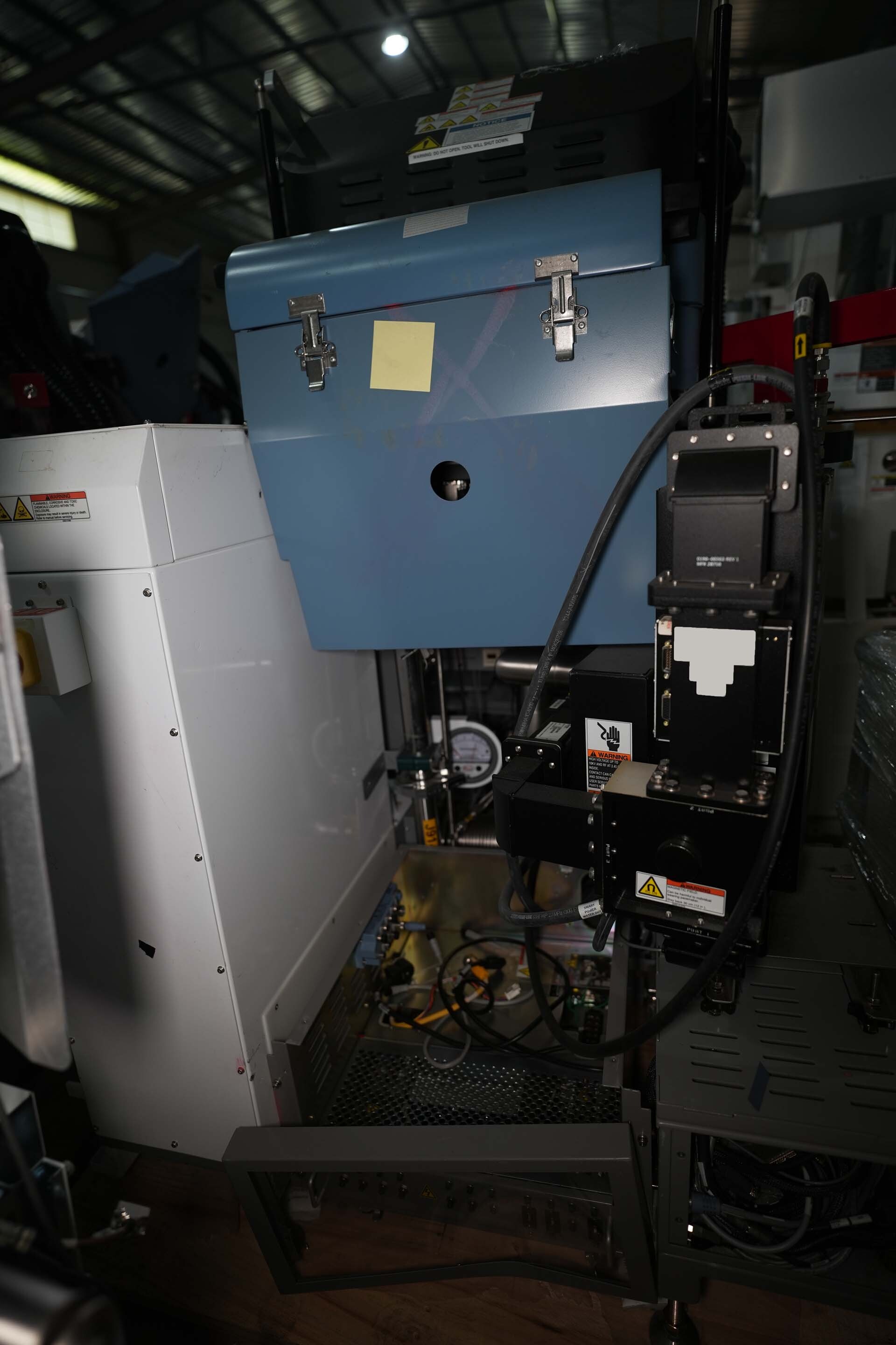 Foto Verwendet AMAT / APPLIED MATERIALS Microwave Zum Verkauf