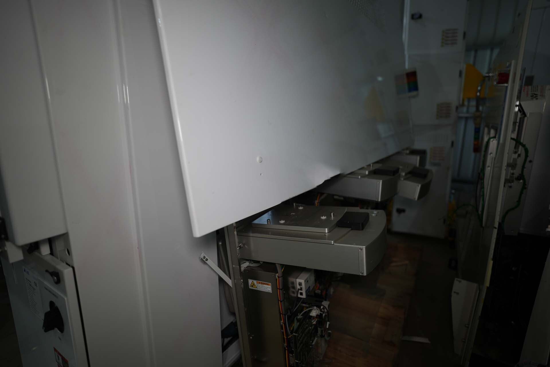 Foto Verwendet AMAT / APPLIED MATERIALS Microwave Zum Verkauf