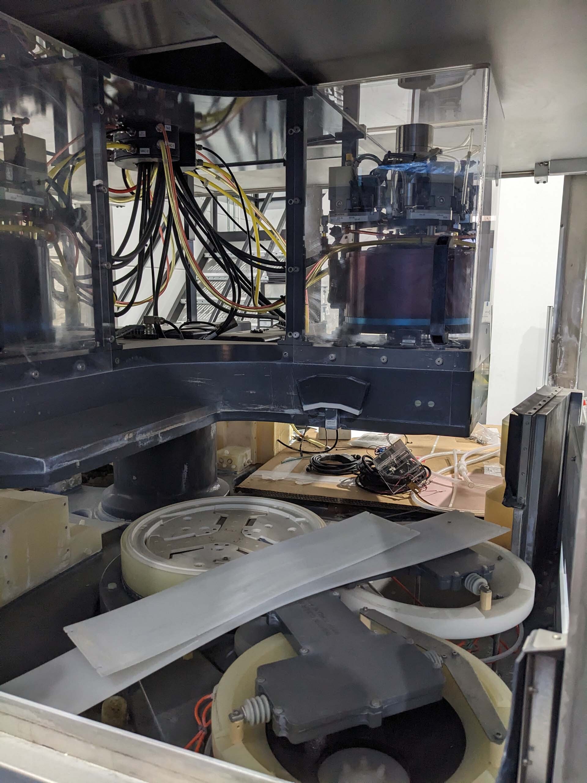 フォト（写真） 使用される AMAT / APPLIED MATERIALS Reflexion 販売のために