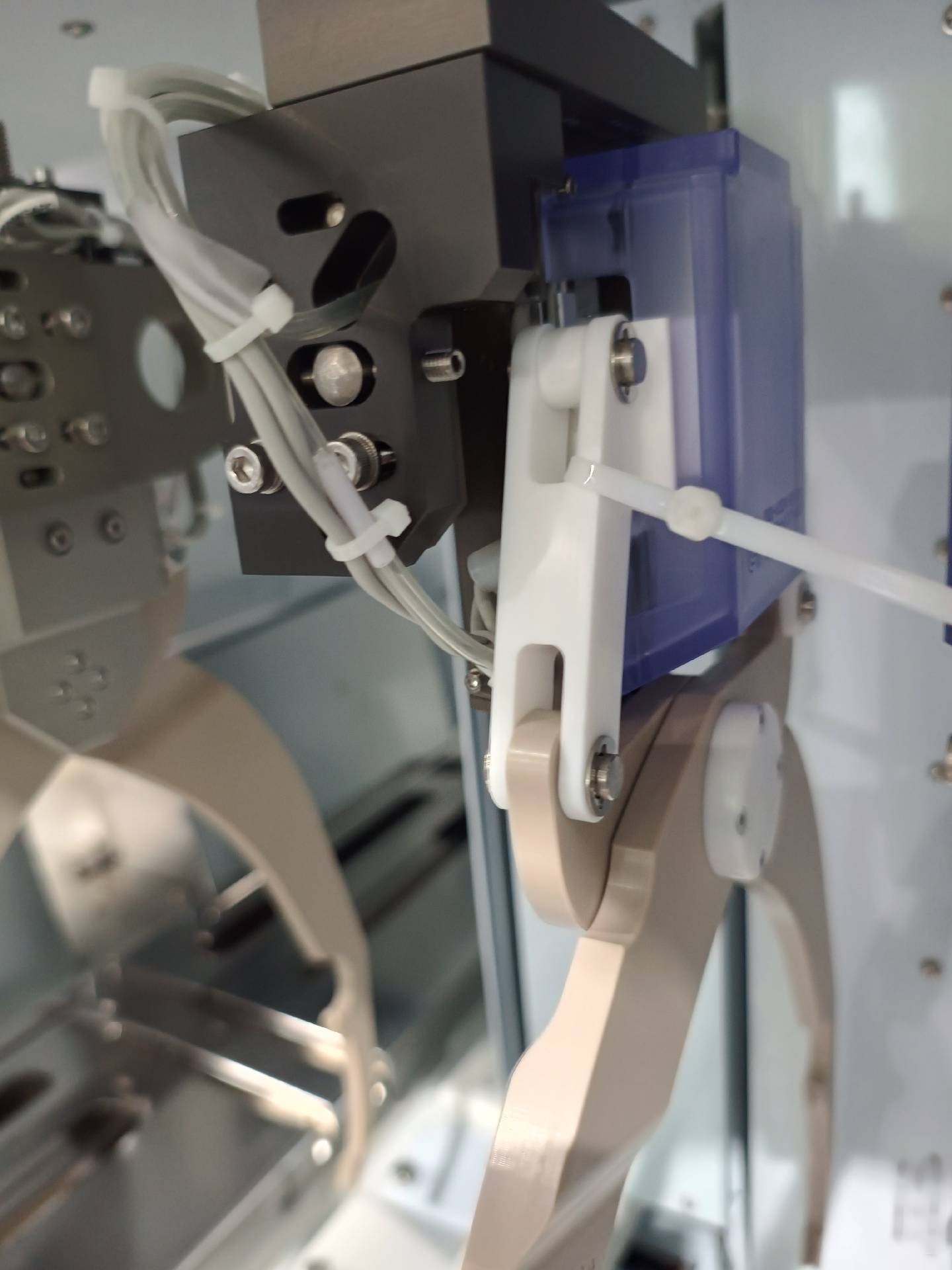 사진 사용됨 AMAT / APPLIED MATERIALS Reflexion LK Prime 판매용