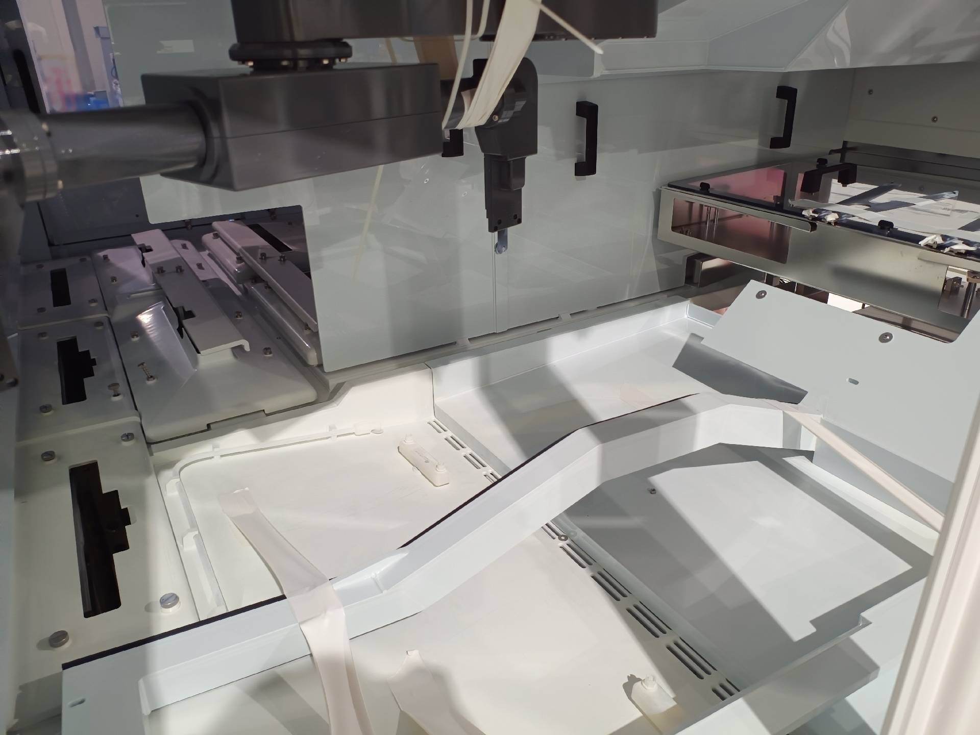 사진 사용됨 AMAT / APPLIED MATERIALS Reflexion LK Prime 판매용