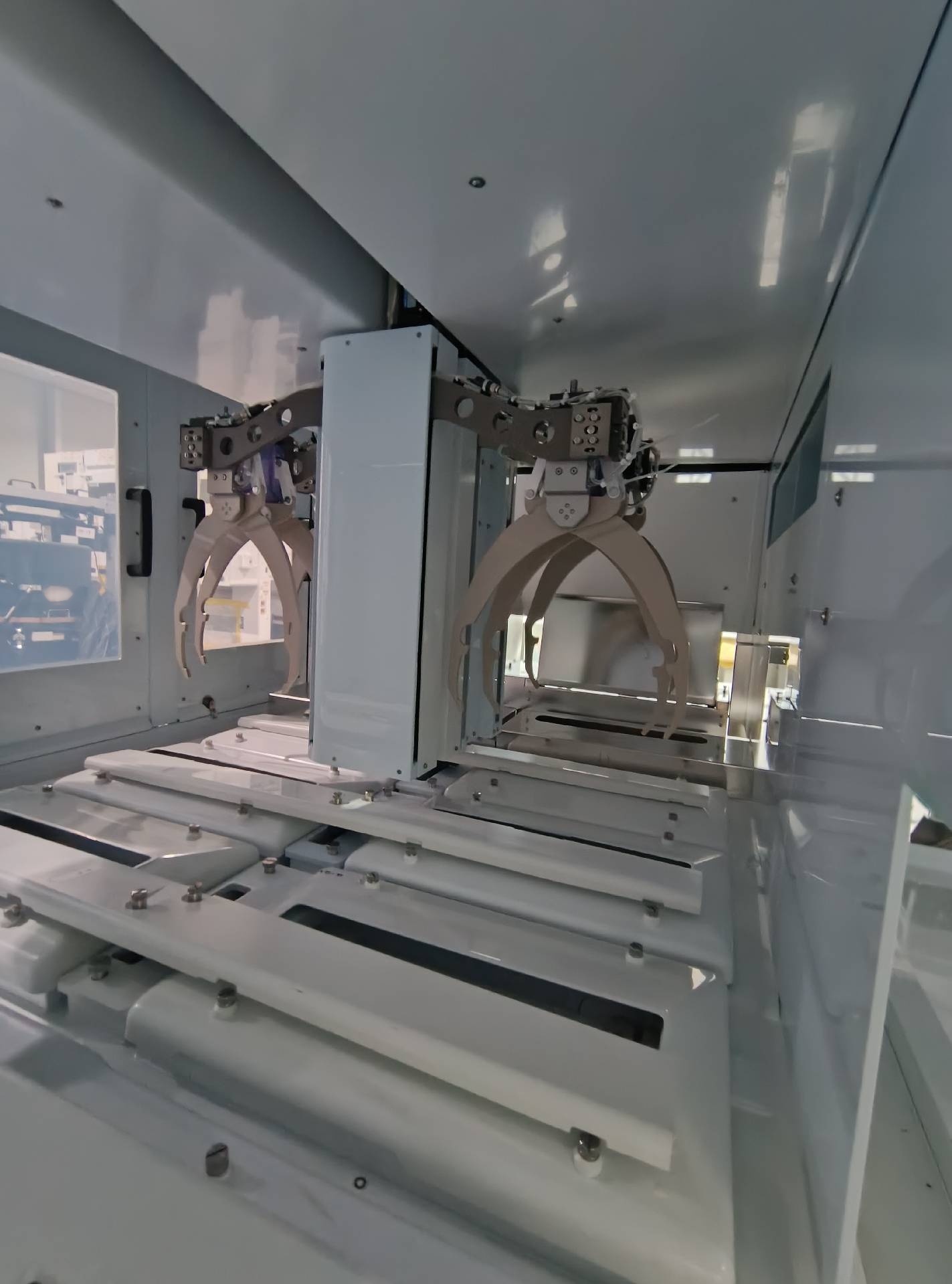 사진 사용됨 AMAT / APPLIED MATERIALS Reflexion LK Prime 판매용