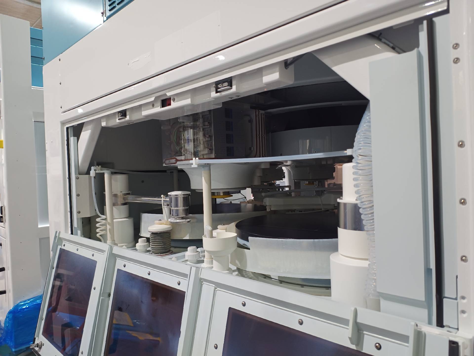 사진 사용됨 AMAT / APPLIED MATERIALS Reflexion LK Prime 판매용