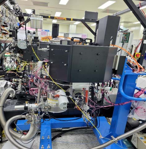 フォト（写真） 使用される AMAT / APPLIED MATERIALS Chamber assy for Super-E 販売のために