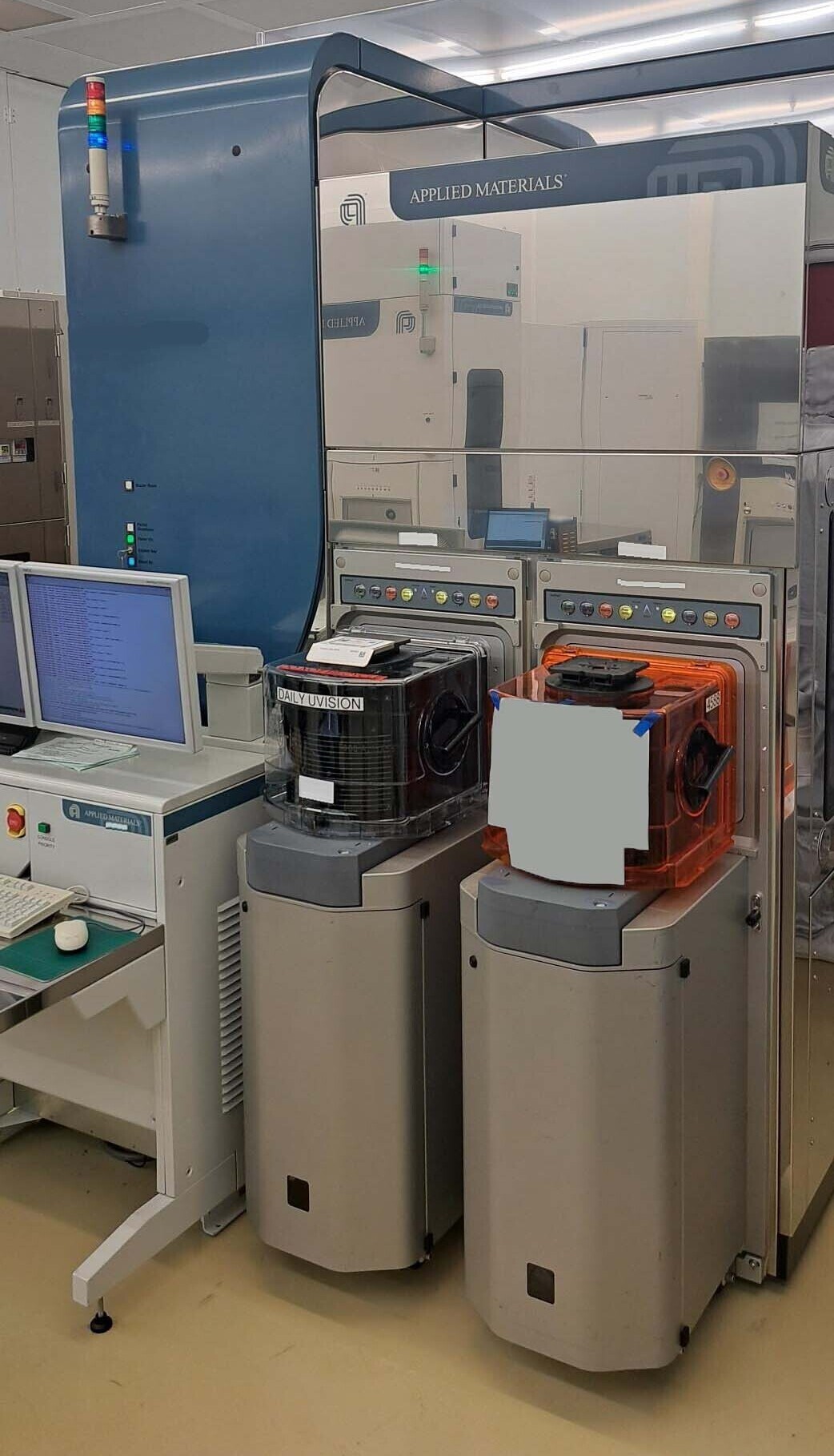 Photo Used AMAT / APPLIED MATERIALS UVision 200S For Sale