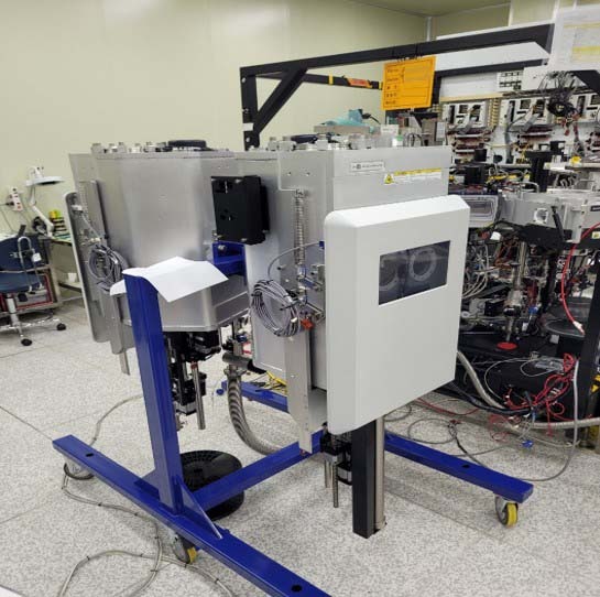 Foto Verwendet AMAT / APPLIED MATERIALS Wide body loadlock assy Zum Verkauf